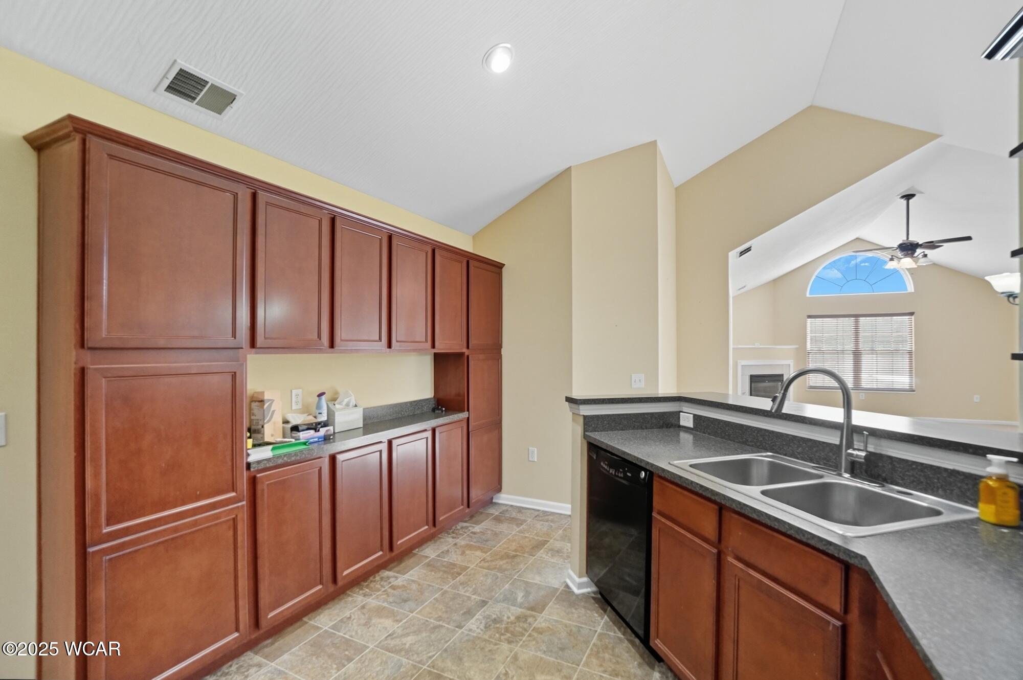 2852 Riverwalk Boulevard, Lima, Ohio