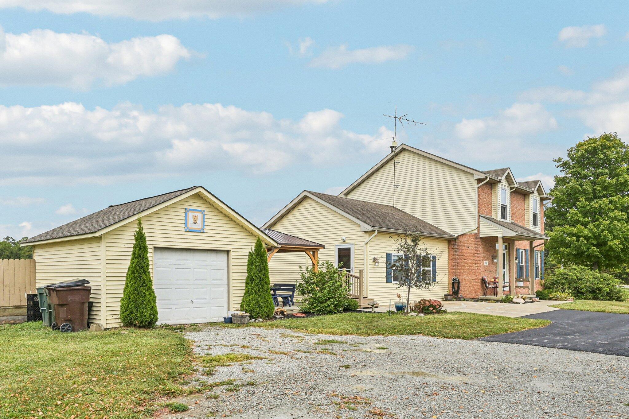 1262 Heck Hill Road, Saint Paris, Ohio 43072