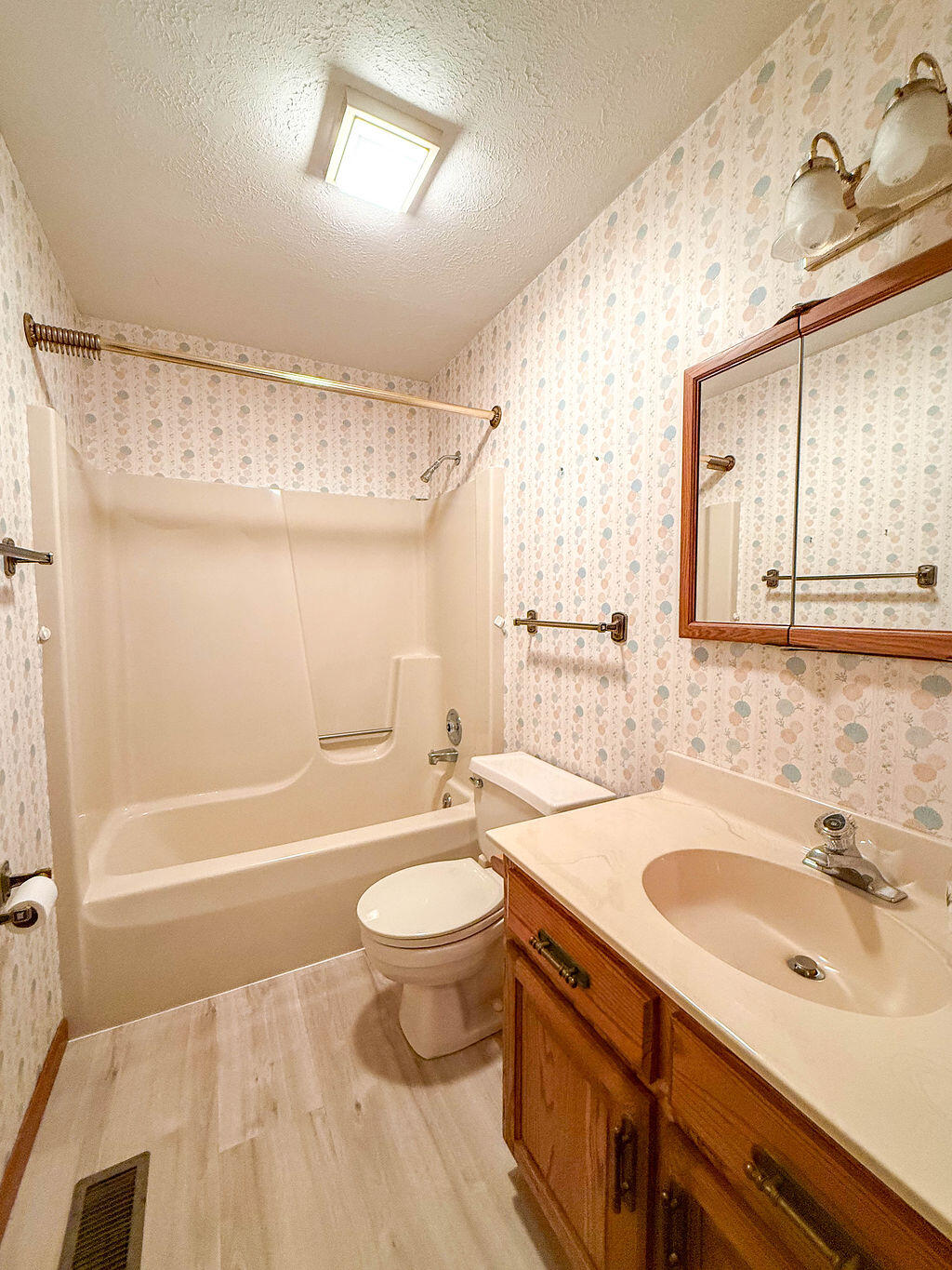 341 Eastview Drive, Urbana, Ohio 43078