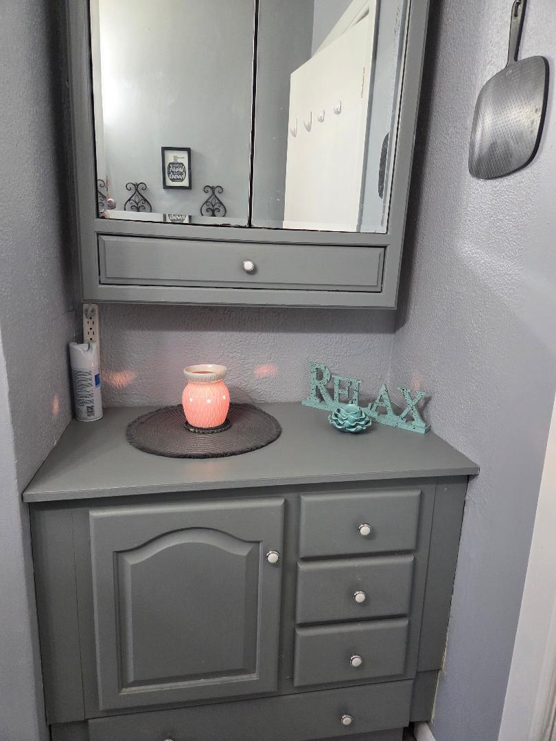 438 Lawnview Avenue, Springfield, Ohio 45505