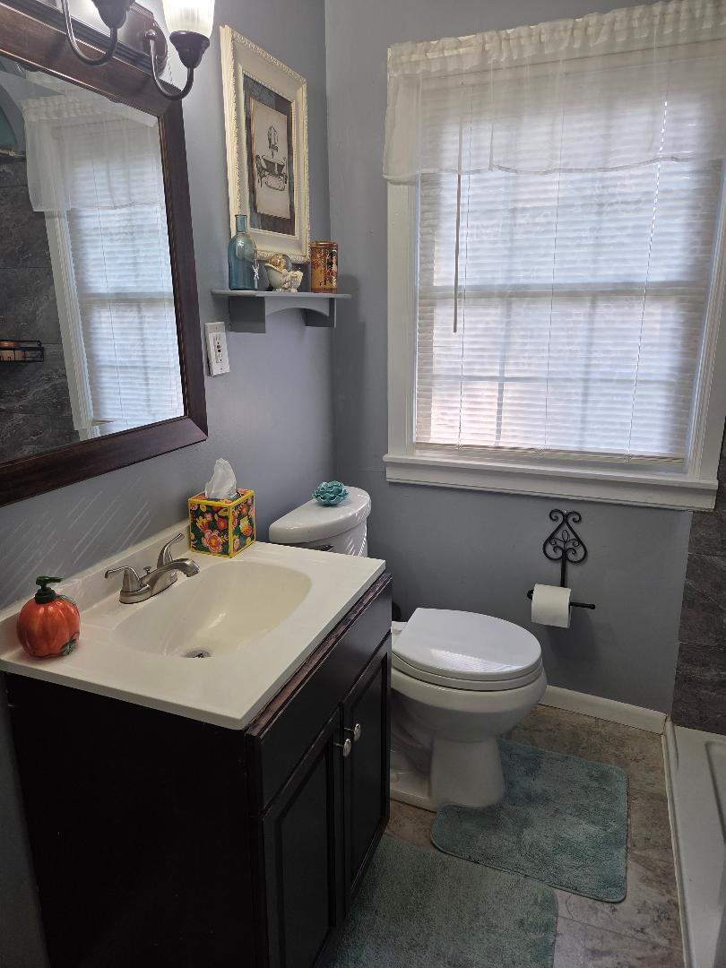 438 Lawnview Avenue, Springfield, Ohio 45505