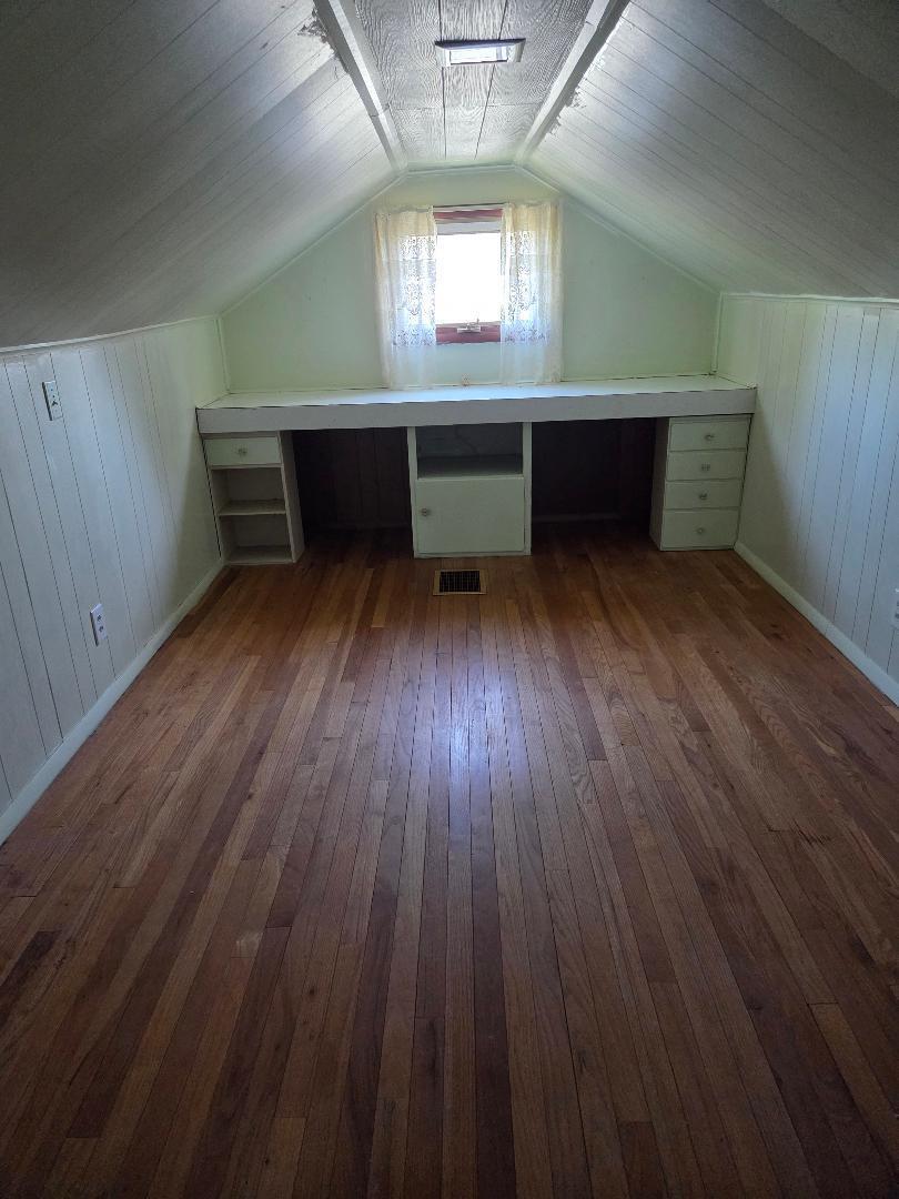 438 Lawnview Avenue, Springfield, Ohio 45505