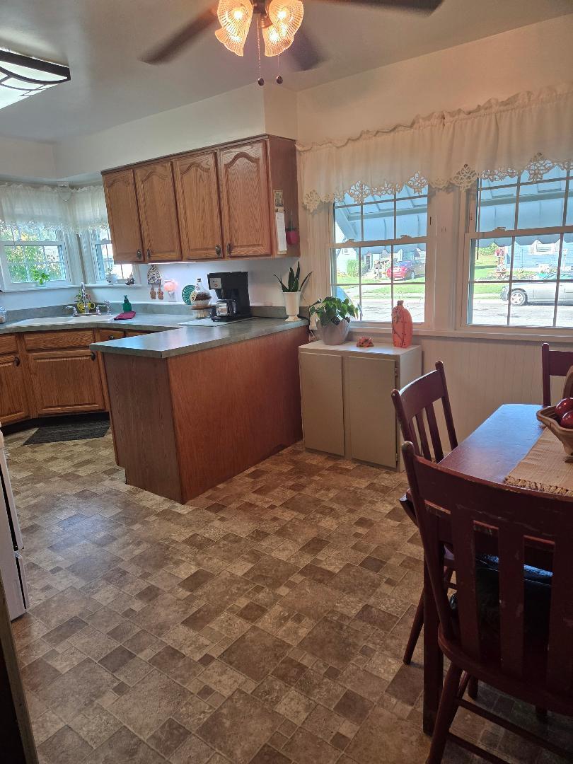 438 Lawnview Avenue, Springfield, Ohio 45505