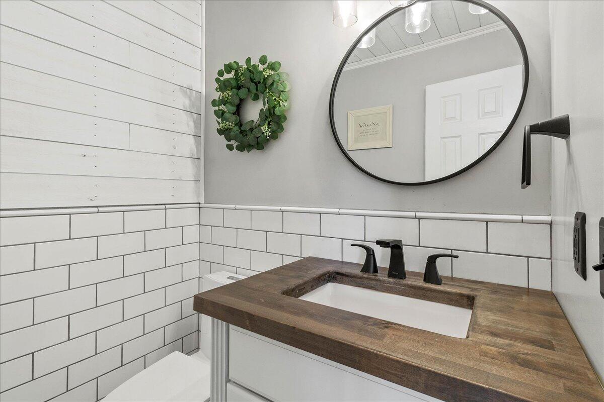 1530 Carmel Drive, Marysville, Ohio 43040