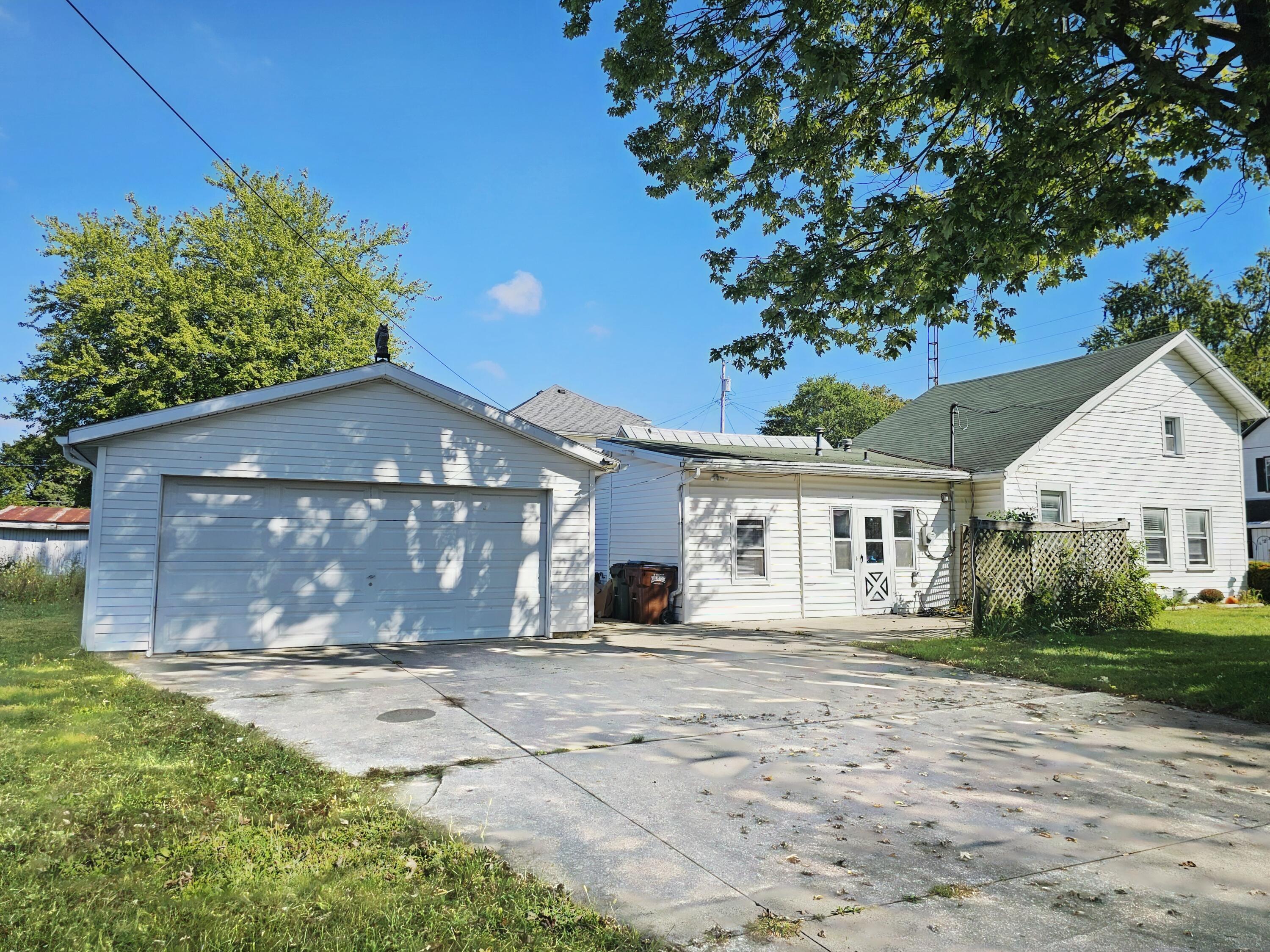 427 Miami Street, Bradford, Ohio 45308