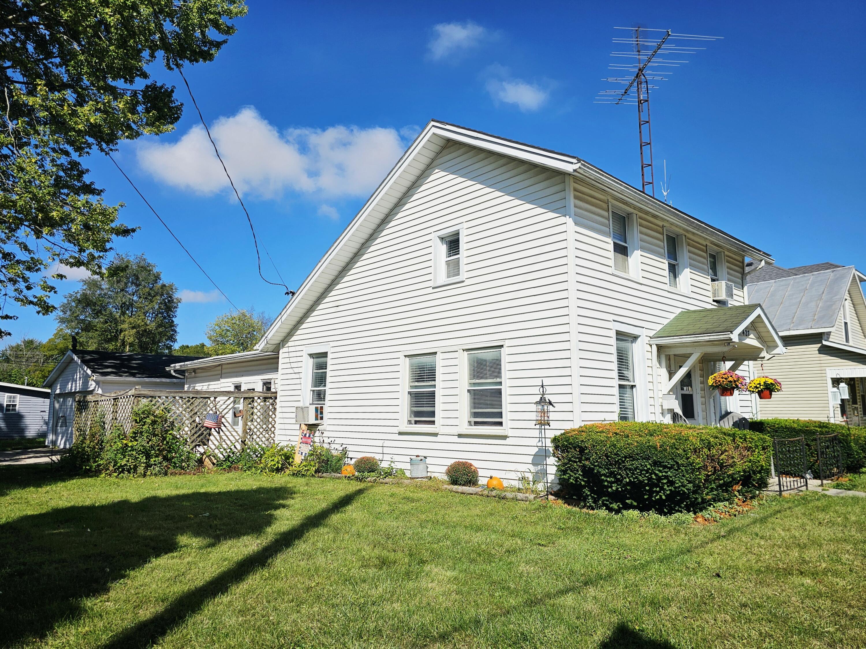 427 Miami Street, Bradford, Ohio 45308