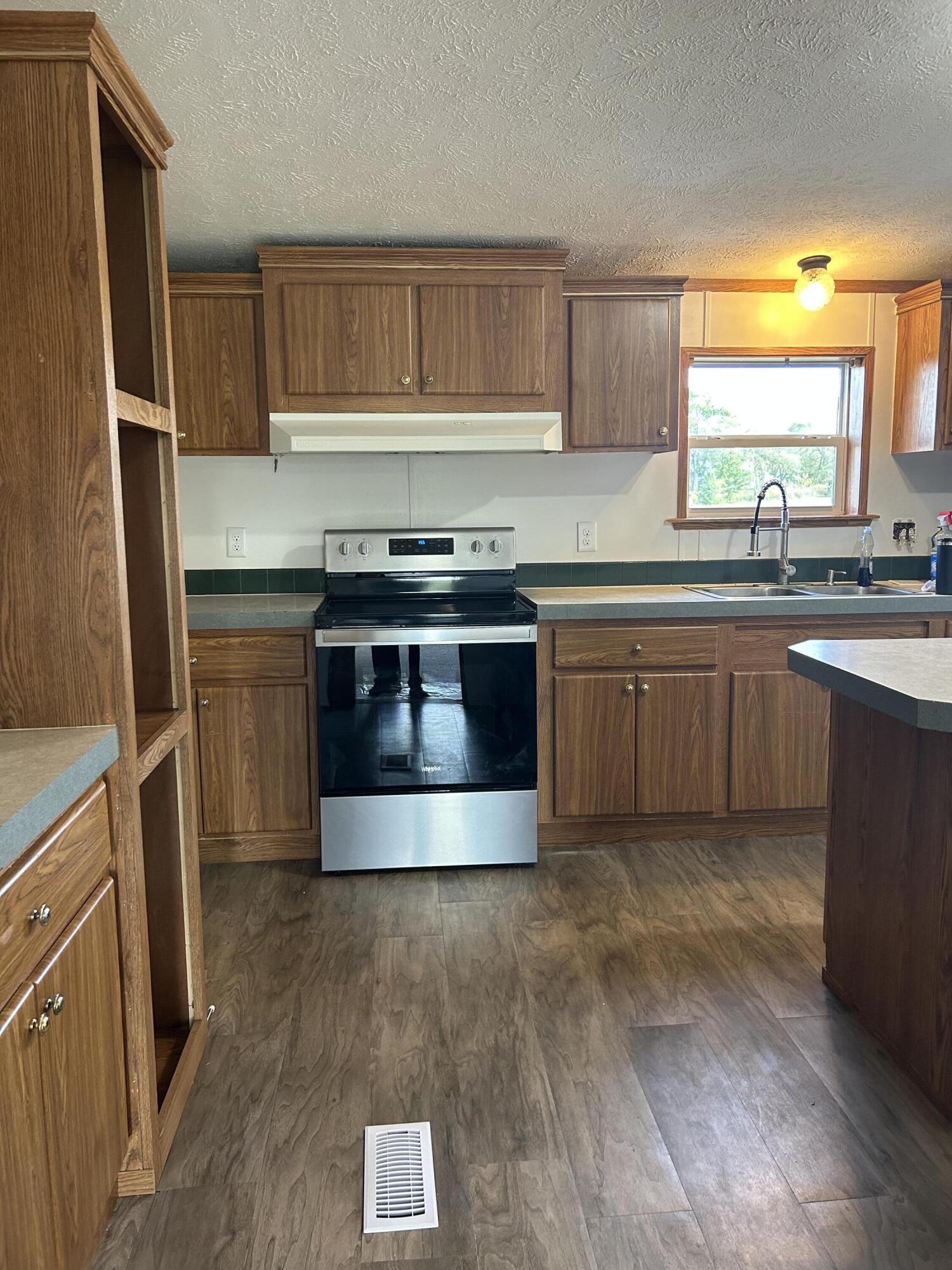 6985 Smith Road, Bradford, Ohio 45308