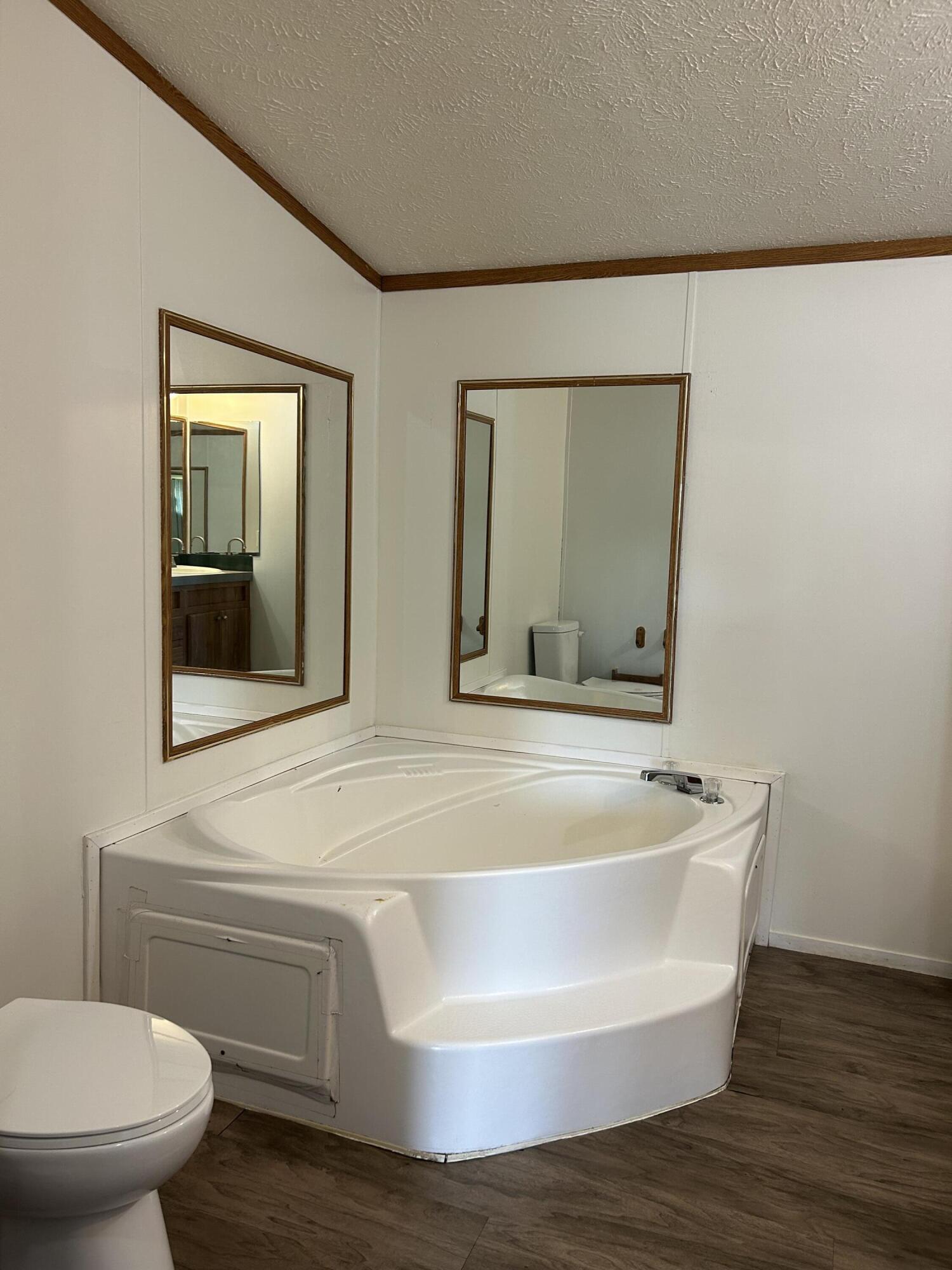 6985 Smith Road, Bradford, Ohio 45308