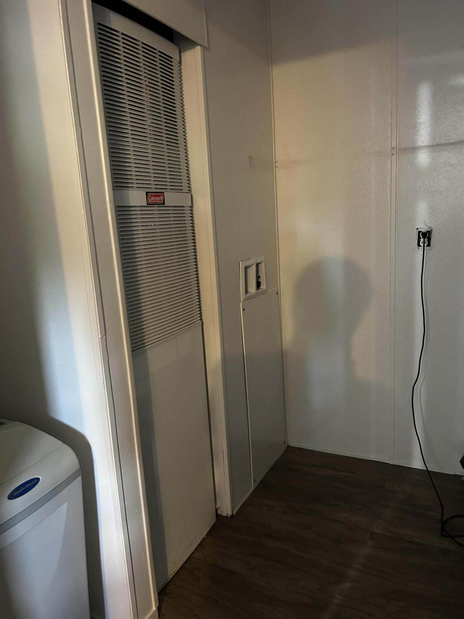 6985 Smith Road, Bradford, Ohio 45308