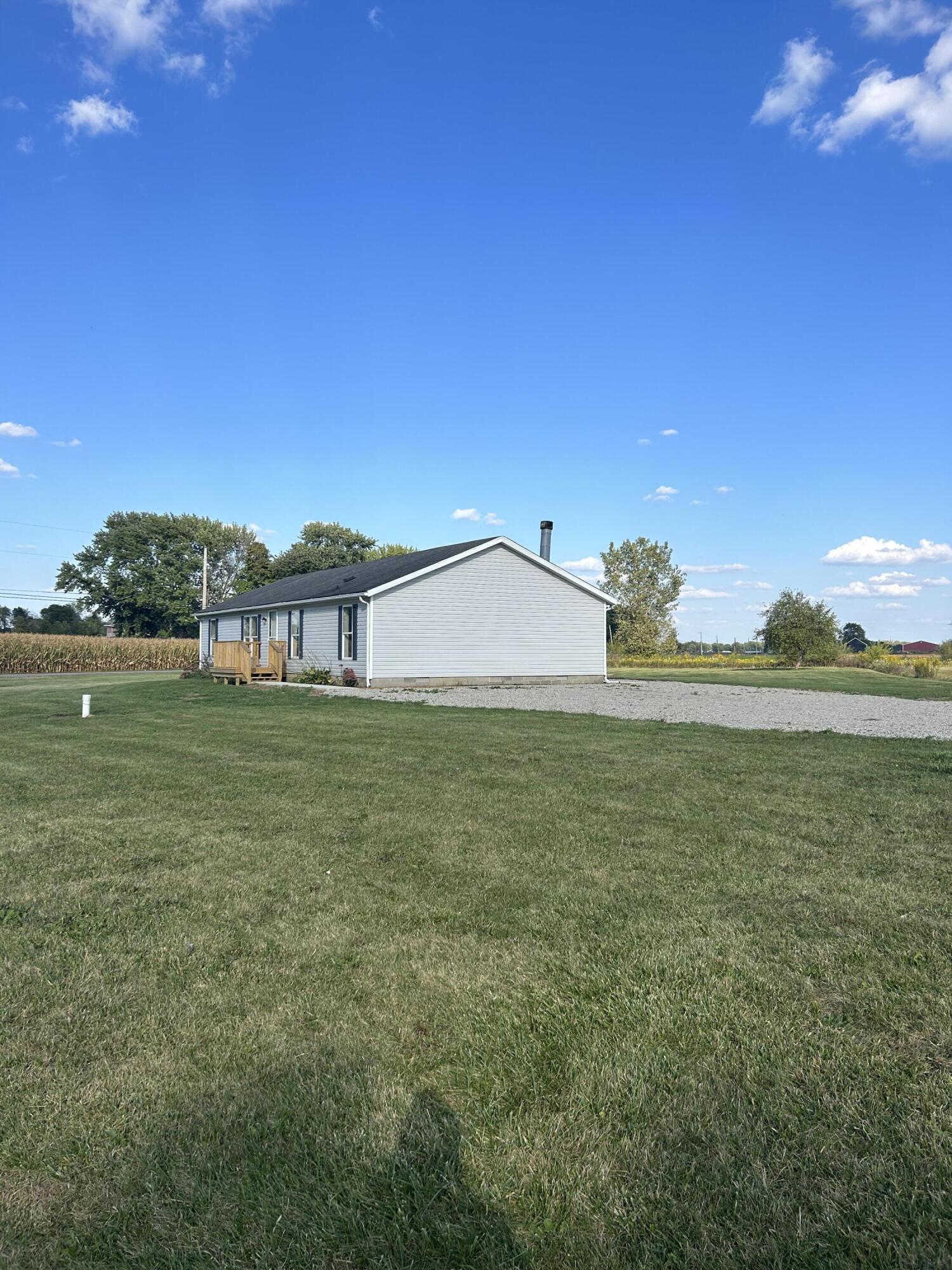 6985 Smith Road, Bradford, Ohio 45308