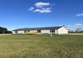 6985 Smith Road, Bradford, Ohio 45308, 3 Bedrooms Bedrooms, ,2 BathroomsBathrooms,Residential,For Sale,Smith,1041661
