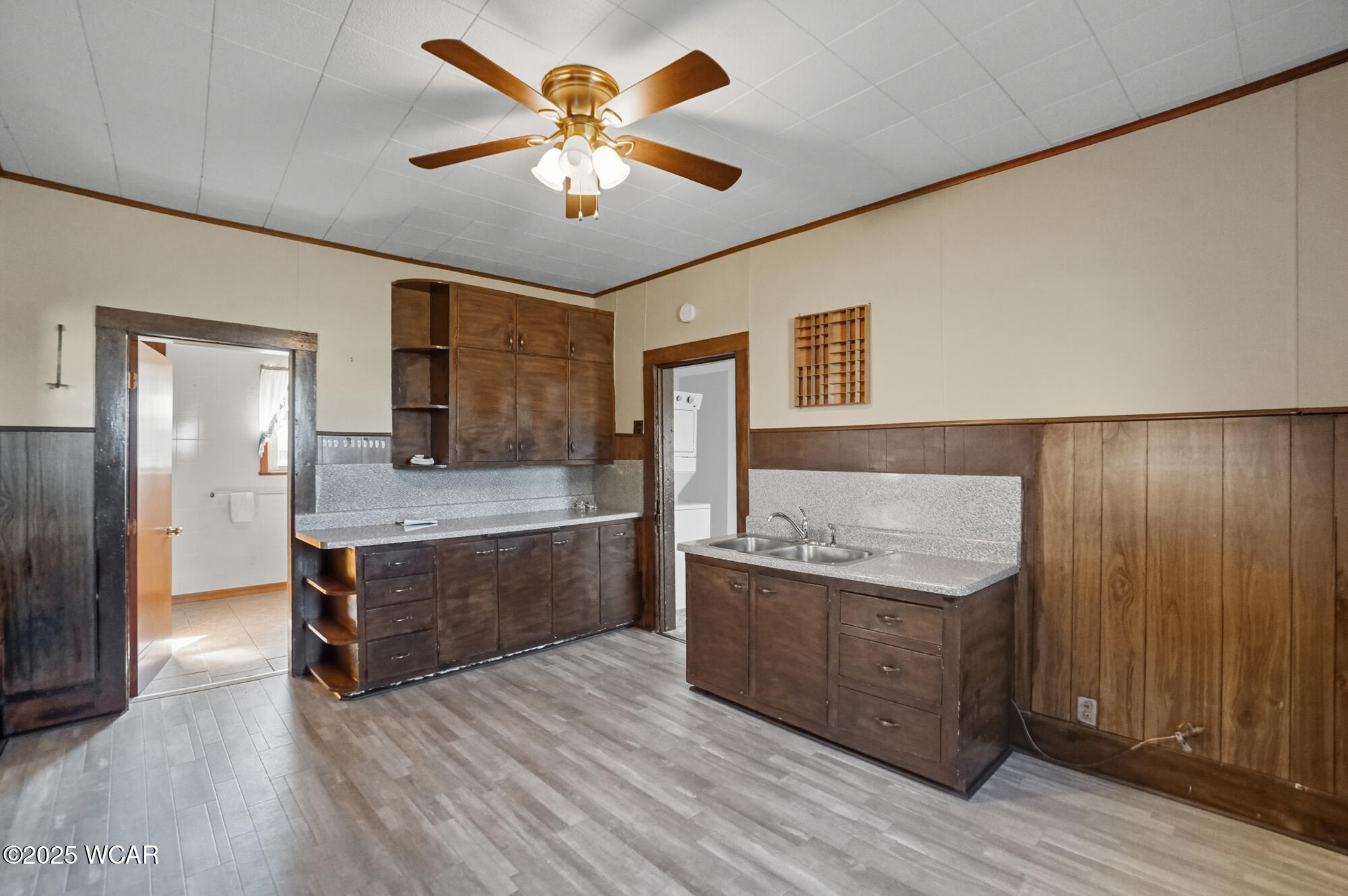 17 Walnut Street, Uniopolis, Ohio