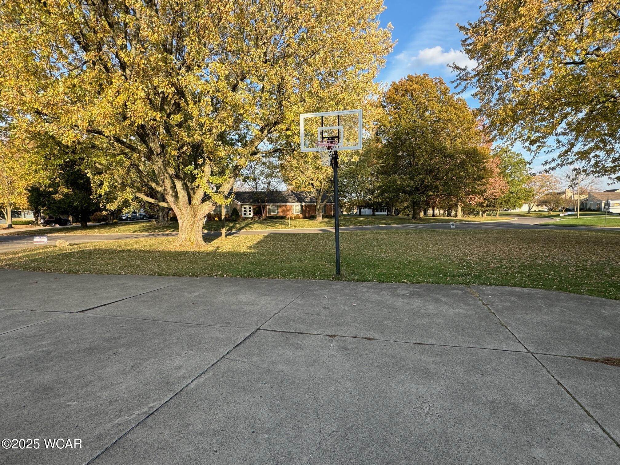 777 Maydoll Drive, Kenton, Ohio