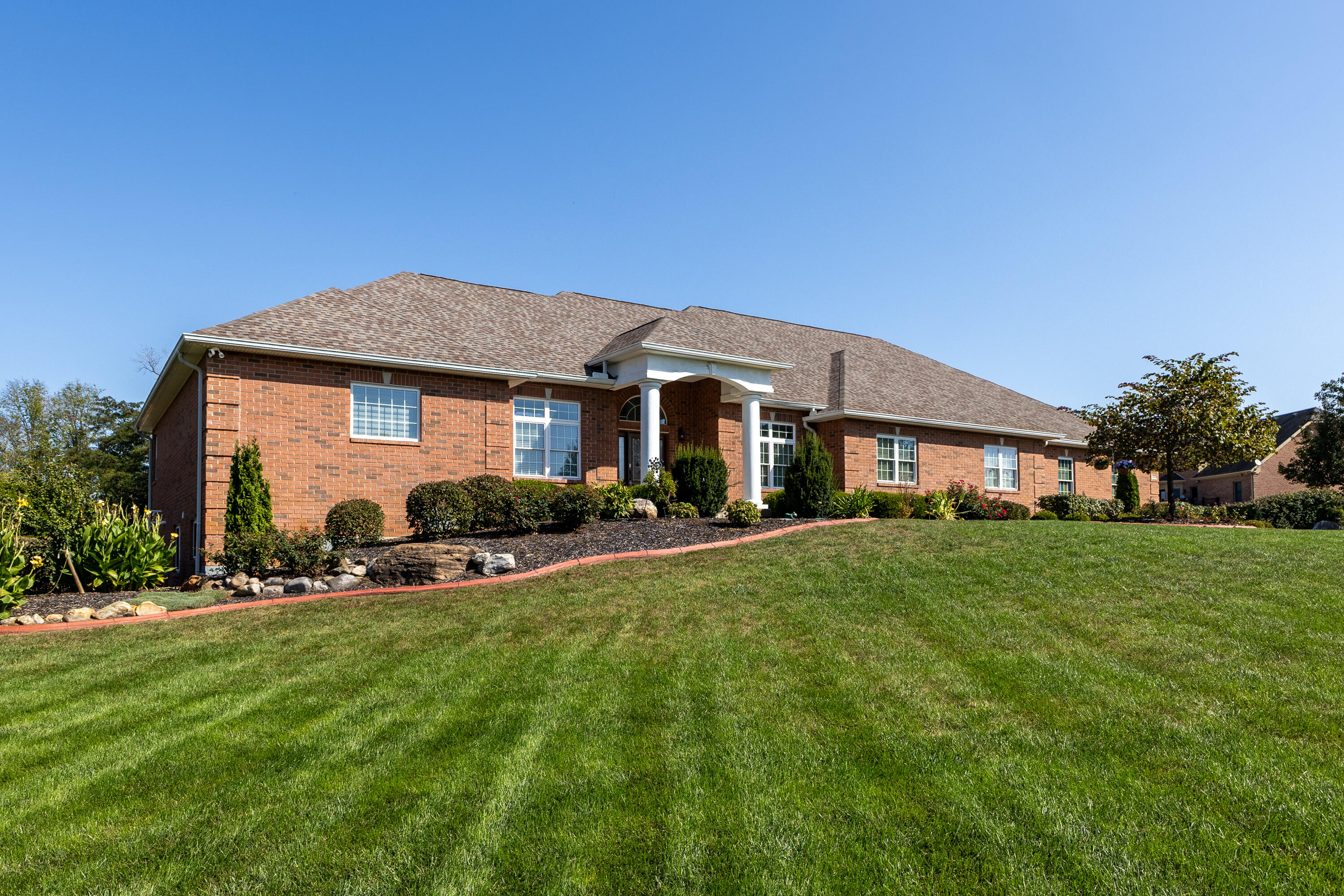 1800 Ash Meadow Court, Xenia, Ohio 45385