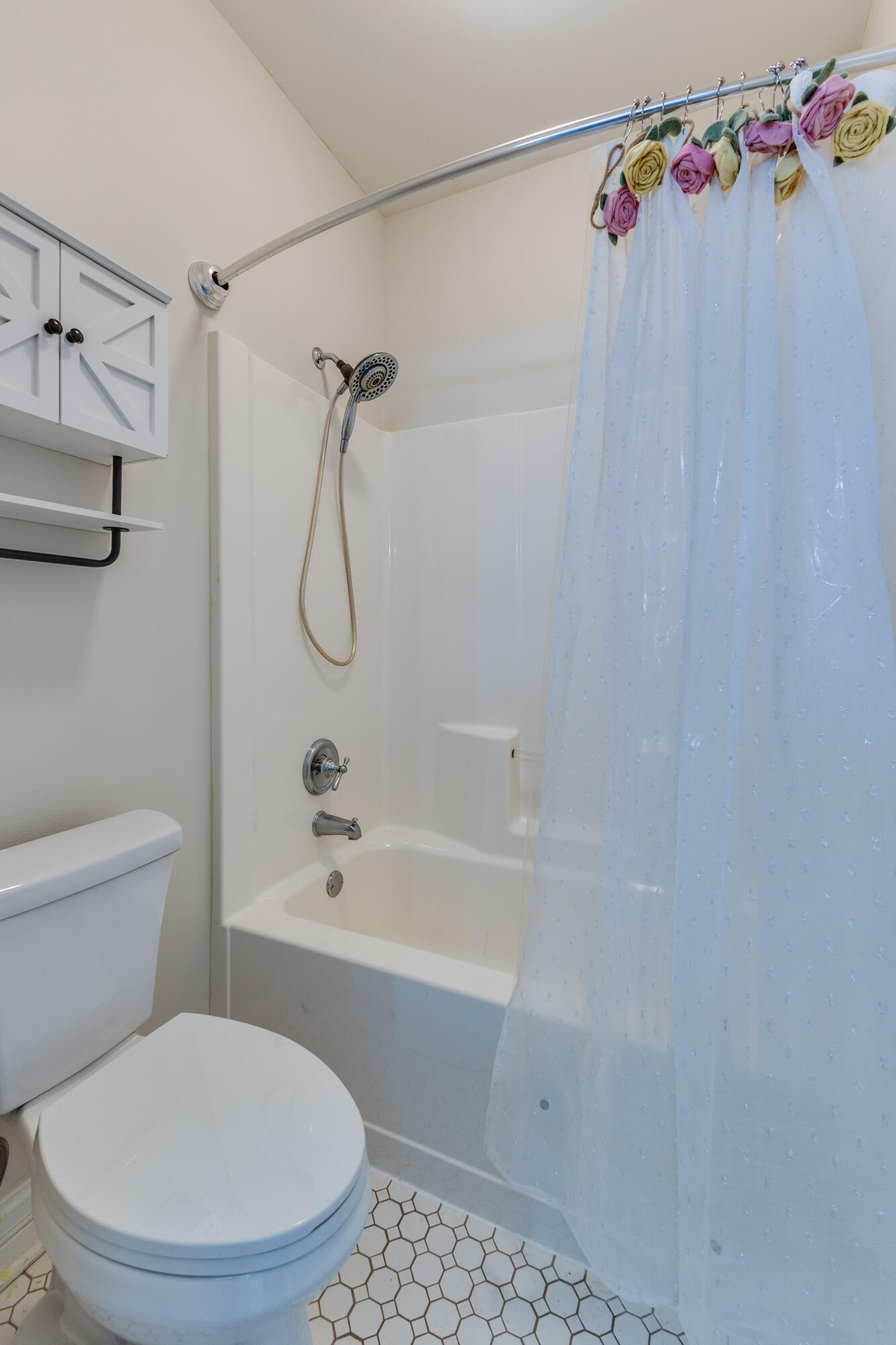 1800 Ash Meadow Court, Xenia, Ohio 45385