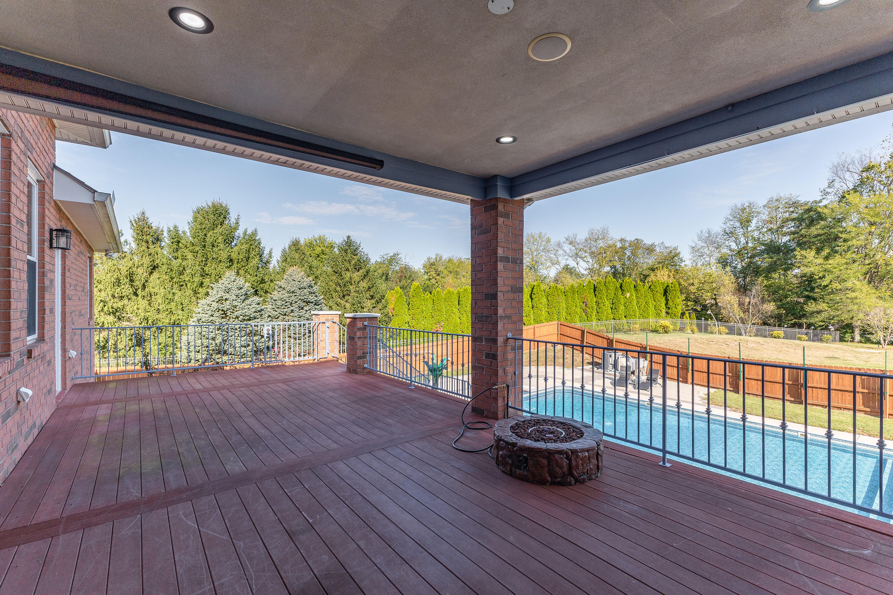 1800 Ash Meadow Court, Xenia, Ohio 45385