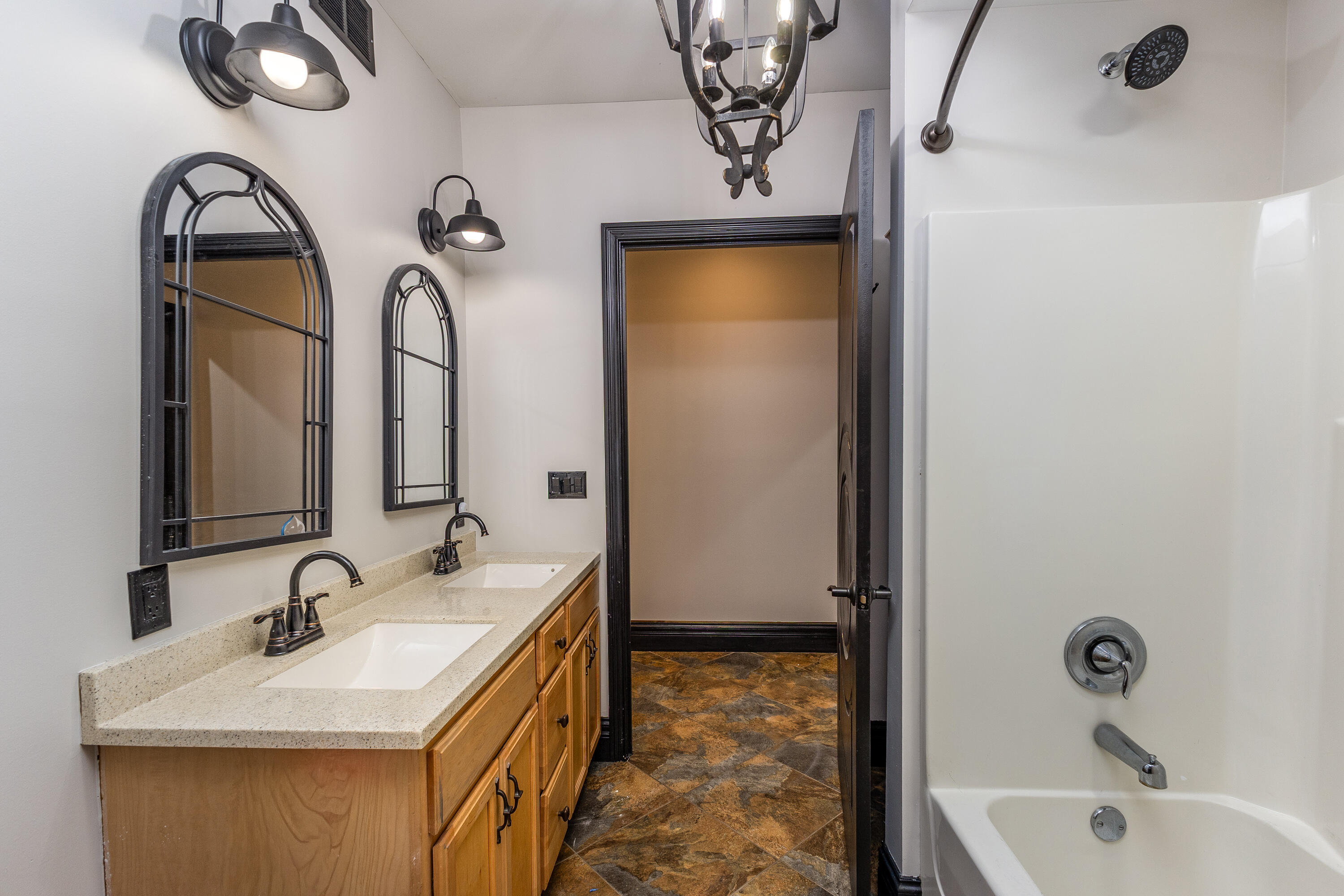 1800 Ash Meadow Court, Xenia, Ohio 45385