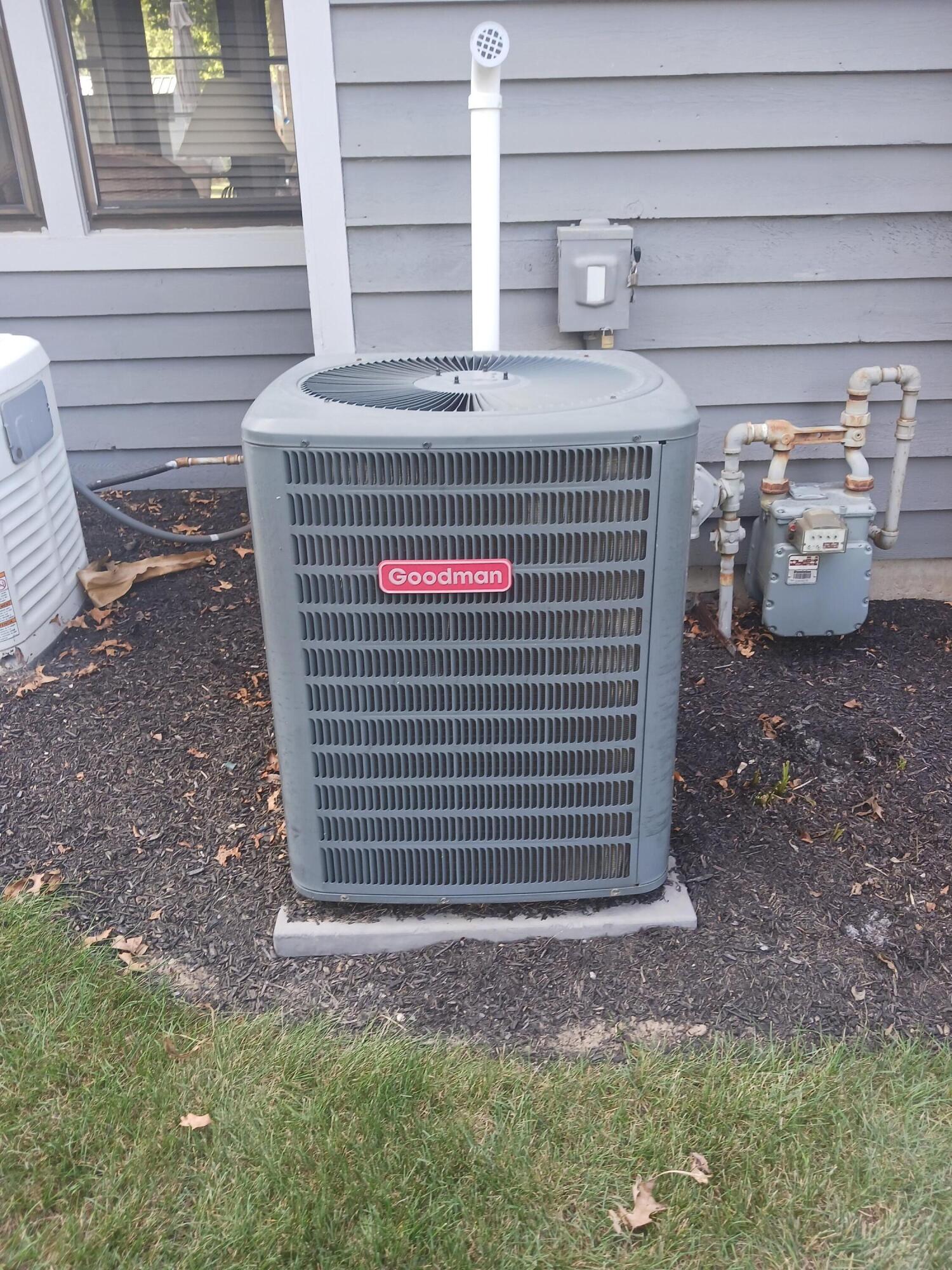 1743 Sherry Lee Drive, Lima, Ohio 45807