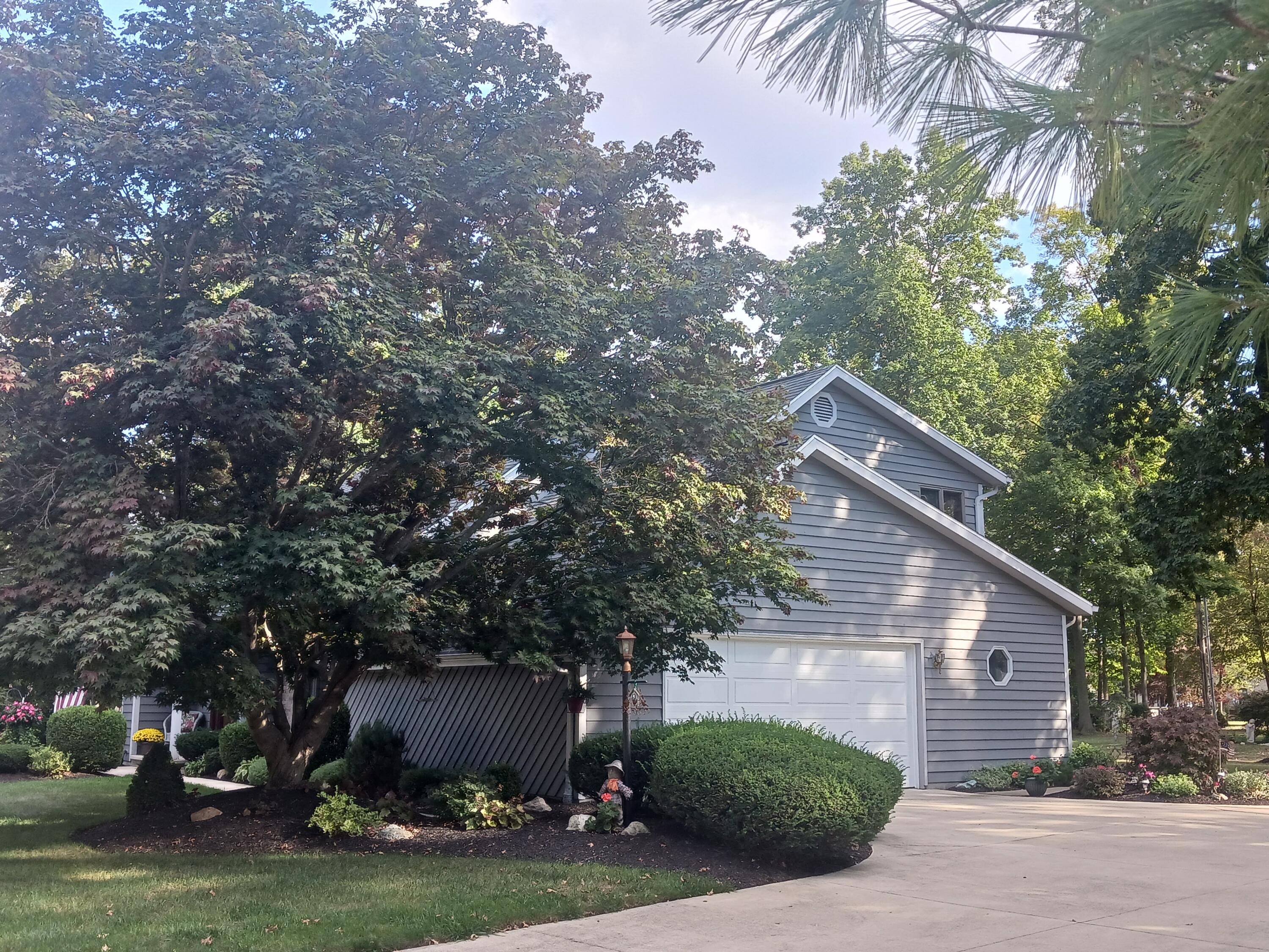 1743 Sherry Lee Drive, Lima, Ohio 45807