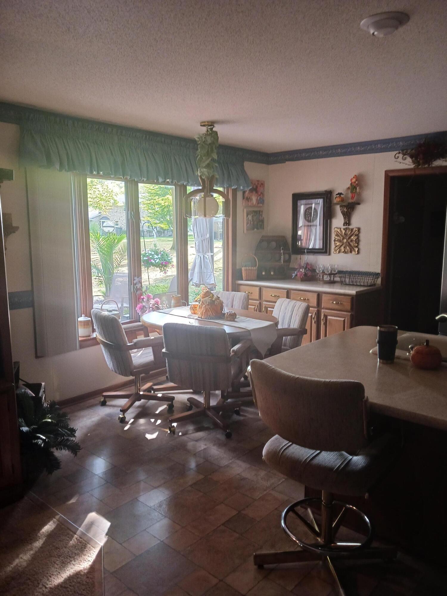 1743 Sherry Lee Drive, Lima, Ohio 45807