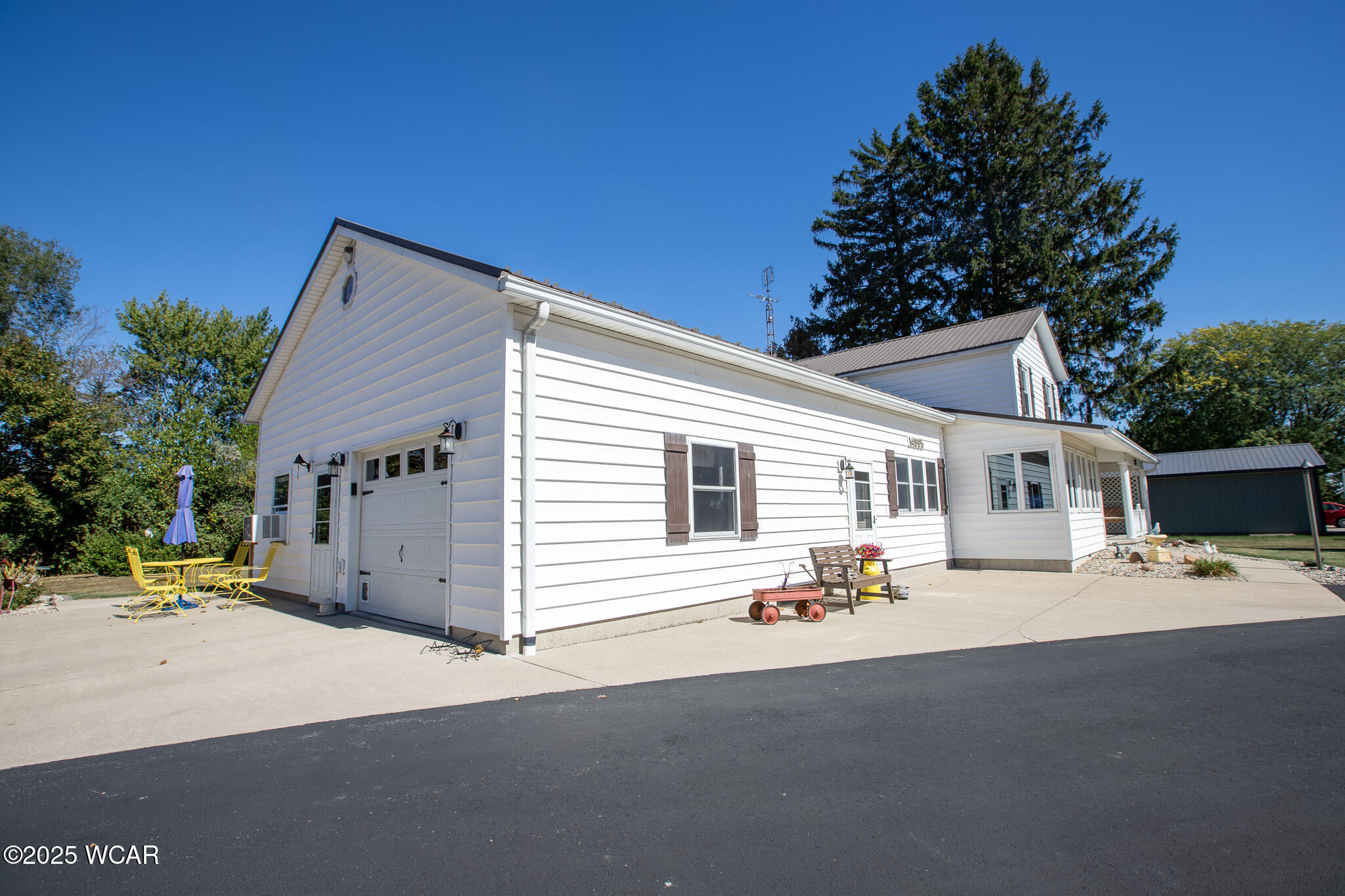 14995 Middle Point Road, Van Wert, Ohio