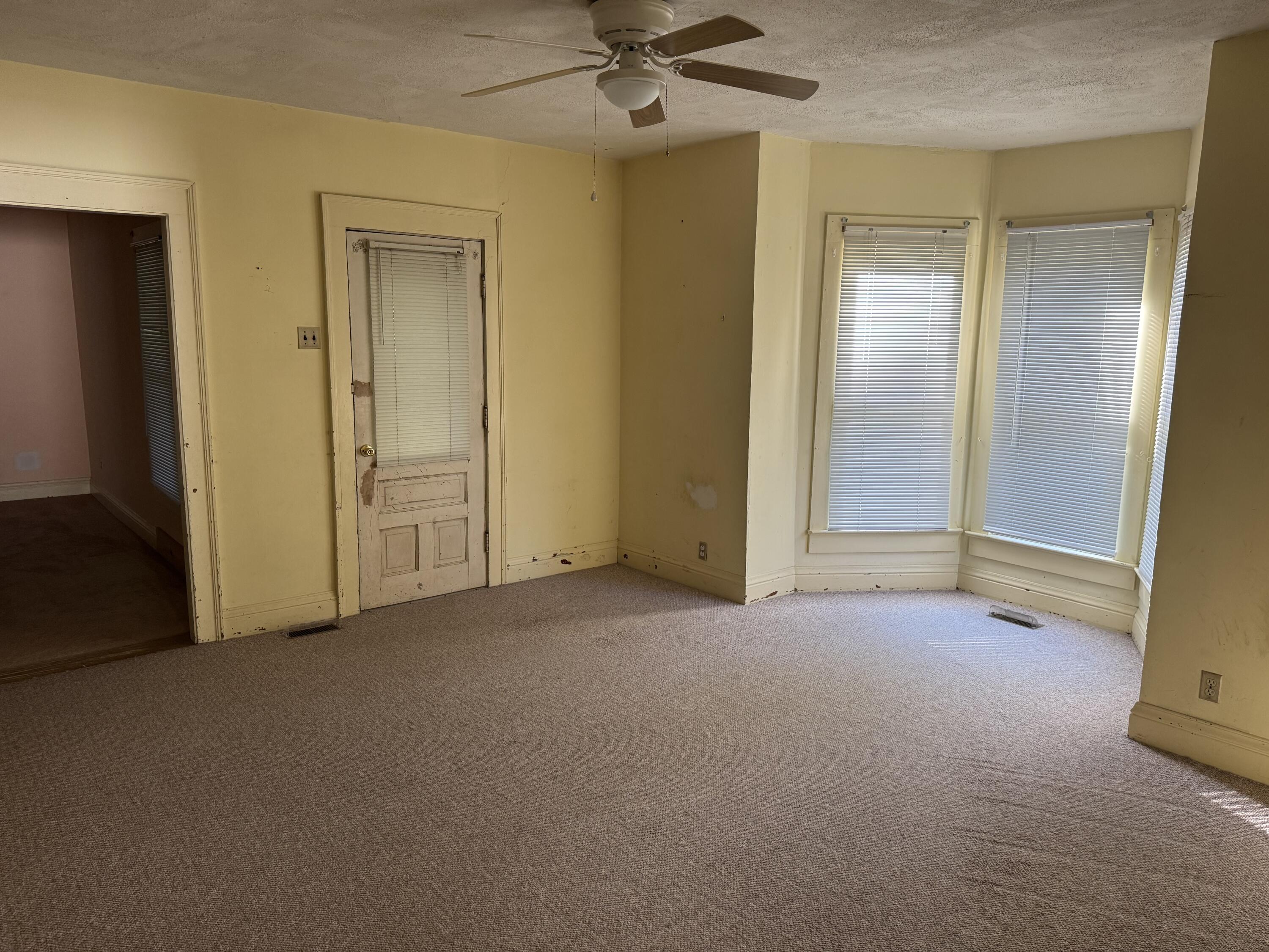 4831 Temple Street, Springfield, Ohio 45502