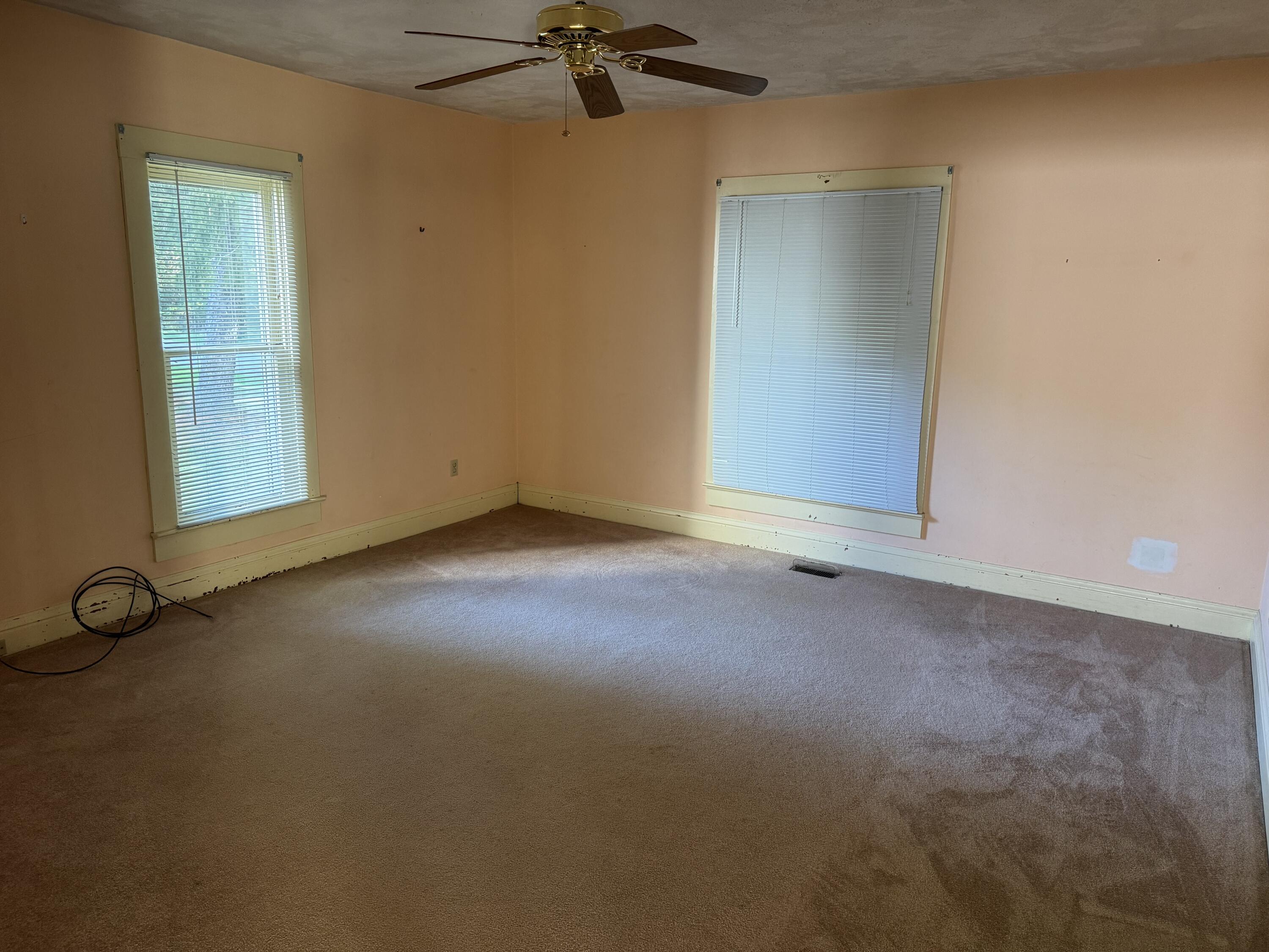 4831 Temple Street, Springfield, Ohio 45502