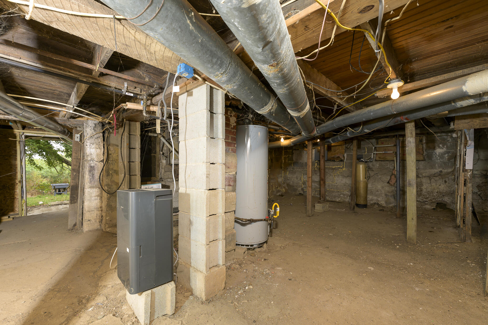 202 Grand Avenue, Russells Point, Ohio 43348