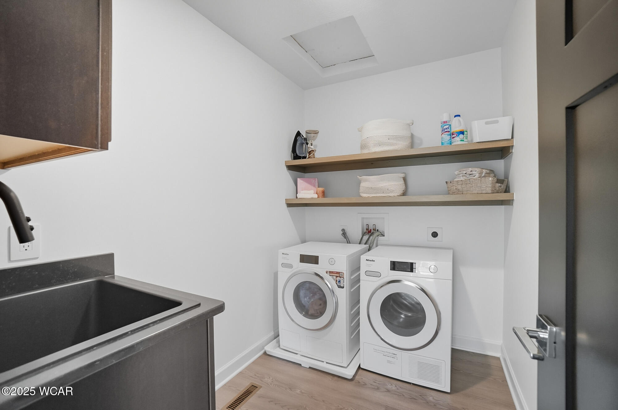 10321 Wheatfield Drive, Findlay, Ohio