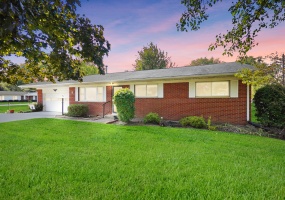 8430 Looney Road, Piqua, Ohio 45356, 3 Bedrooms Bedrooms, ,1 BathroomBathrooms,Residential,For Sale,Looney,1041683