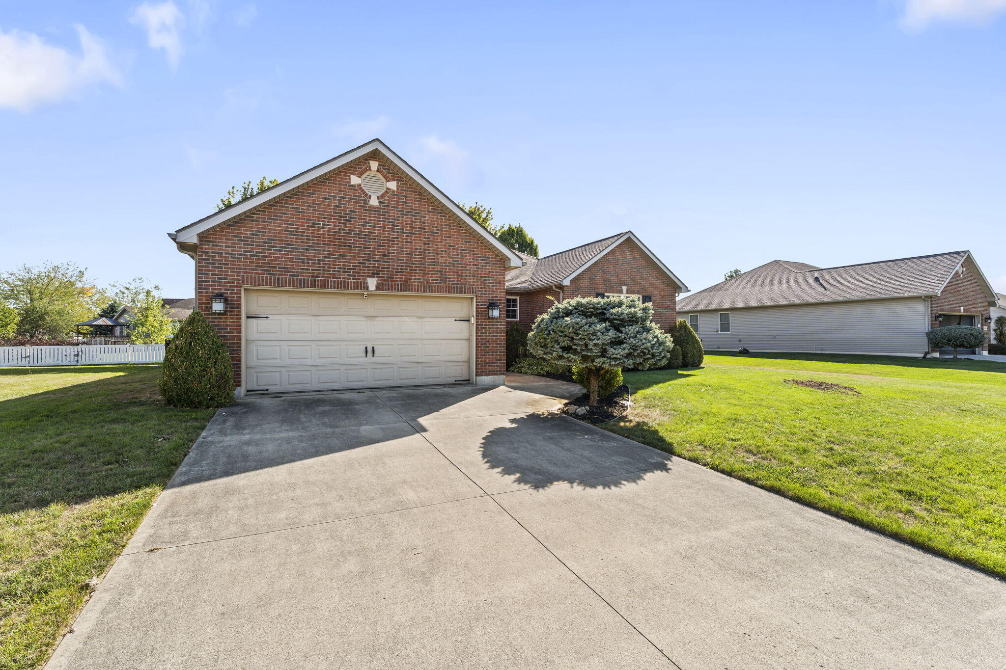 680 Loxley Lane, Troy, Ohio 45373