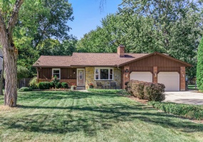 827 Blackfoot Trail, Jamestown, Ohio 45335, 4 Bedrooms Bedrooms, ,2 BathroomsBathrooms,Residential,For Sale,Blackfoot,1041684