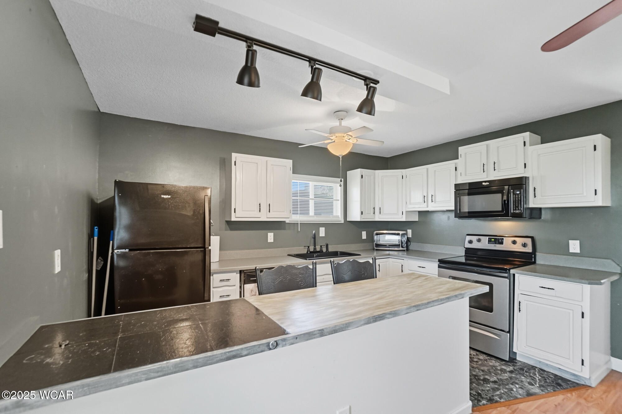 202 Karen Street Street, Waynesfield, Ohio