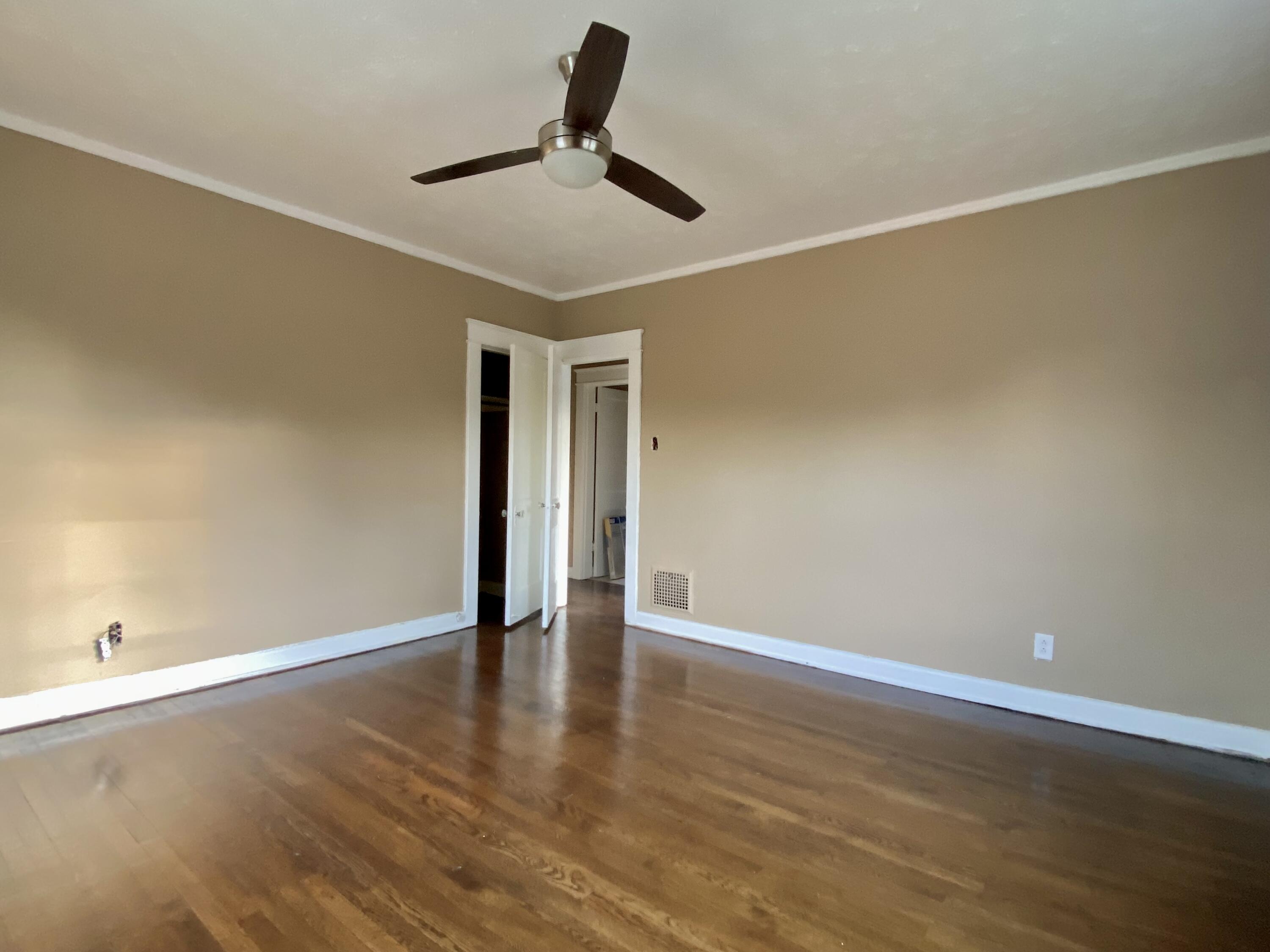 1374 Catalpa Drive, Dayton, Ohio 45406