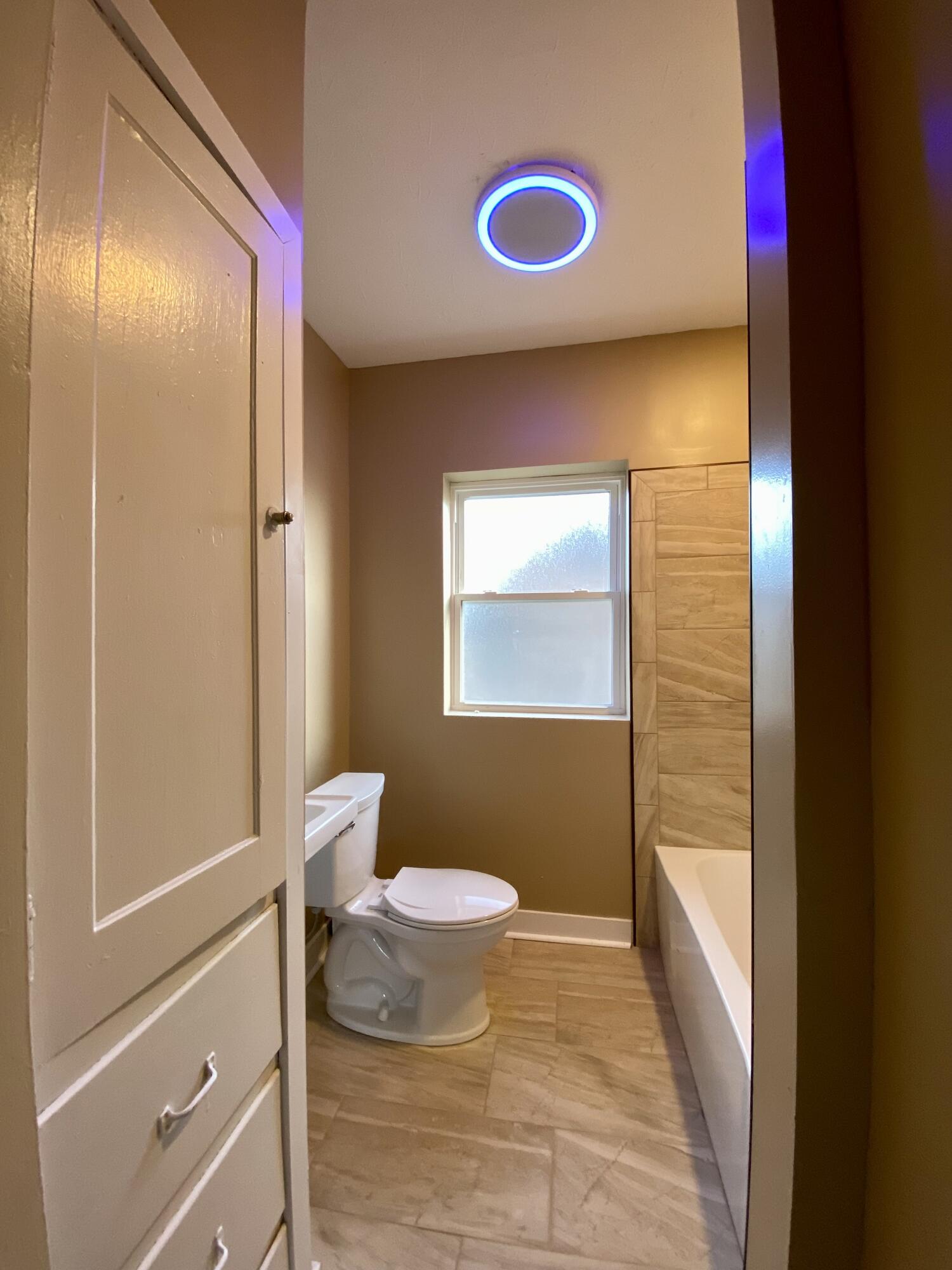 1374 Catalpa Drive, Dayton, Ohio 45406