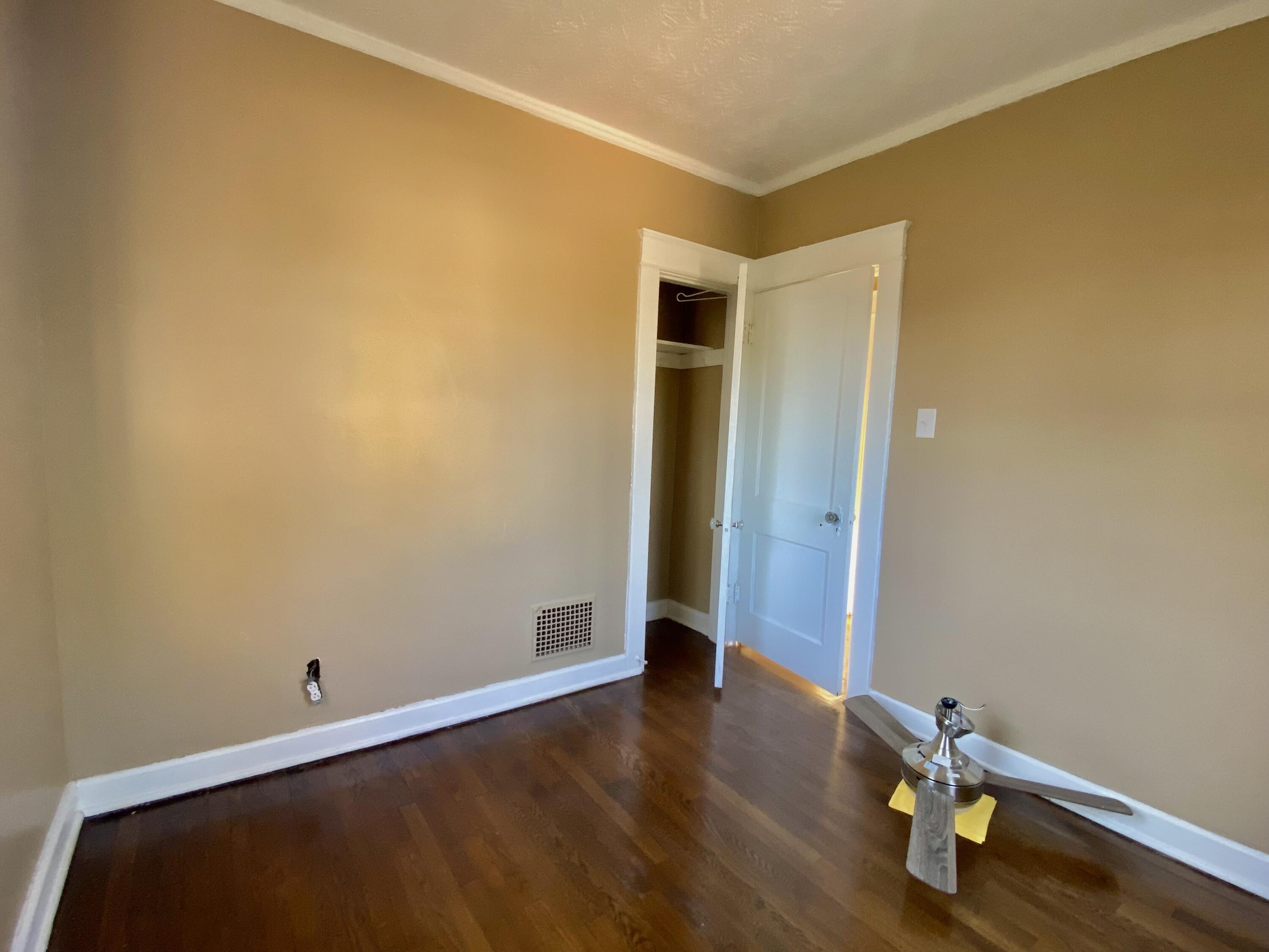 1374 Catalpa Drive, Dayton, Ohio 45406