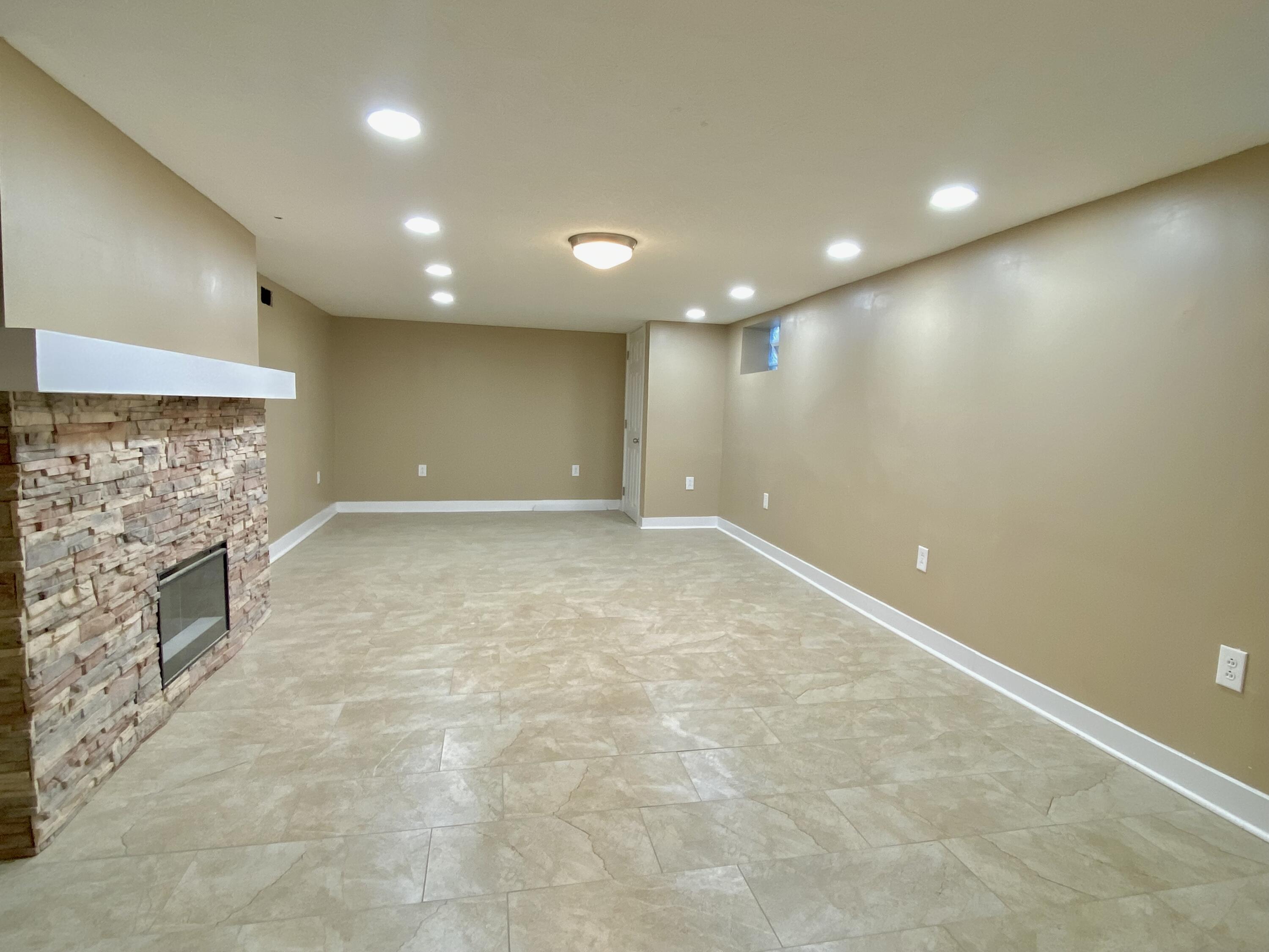 1374 Catalpa Drive, Dayton, Ohio 45406