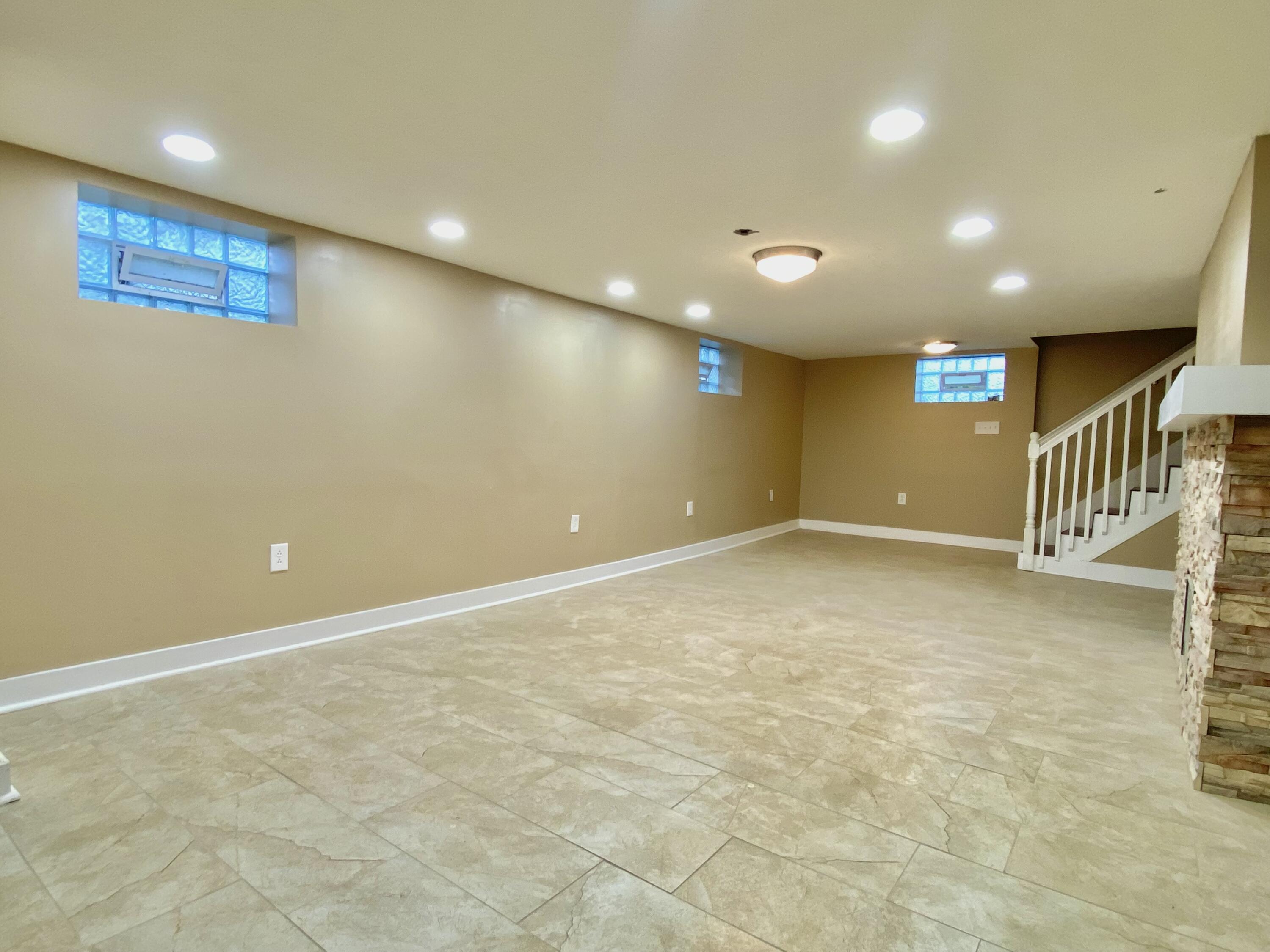 1374 Catalpa Drive, Dayton, Ohio 45406