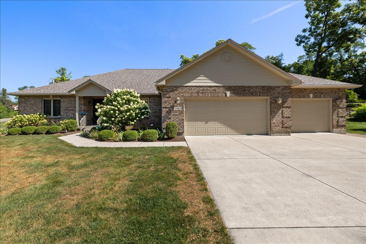 7595 Meeker Road, Dayton, Ohio 45414