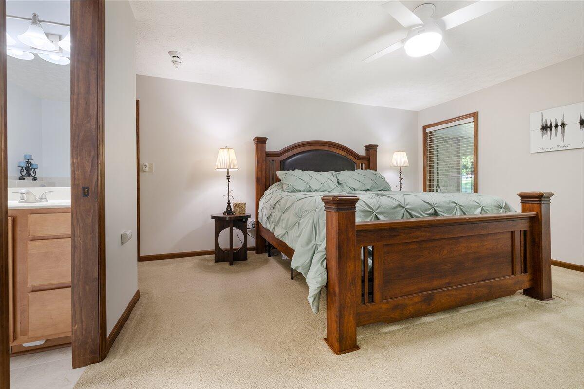 7595 Meeker Road, Dayton, Ohio 45414