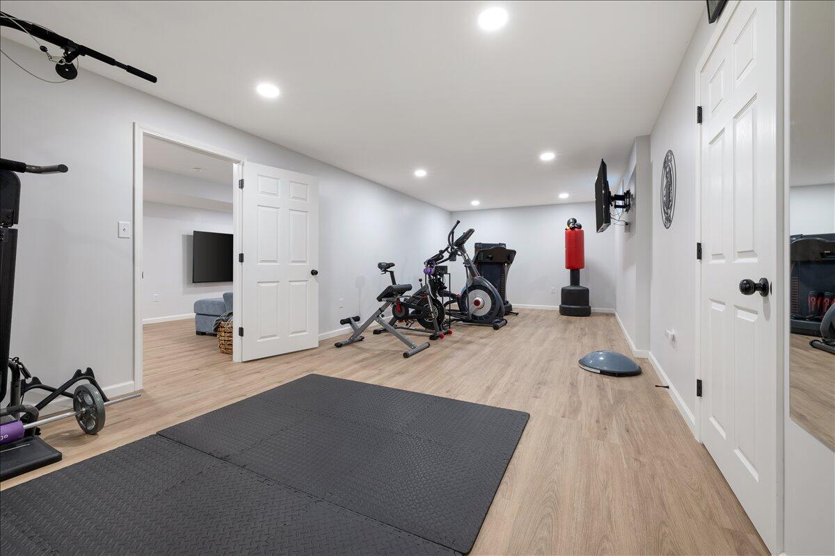 7595 Meeker Road, Dayton, Ohio 45414