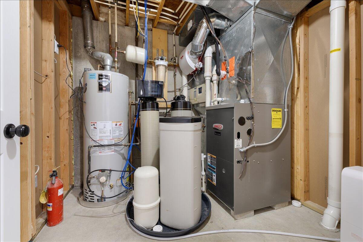 7595 Meeker Road, Dayton, Ohio 45414