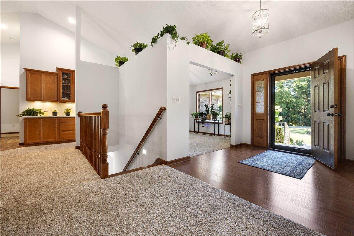 7595 Meeker Road, Dayton, Ohio 45414