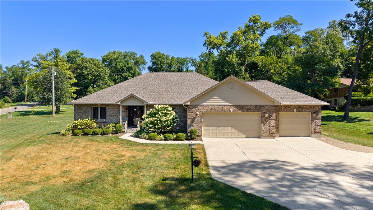 7595 Meeker Road, Dayton, Ohio 45414