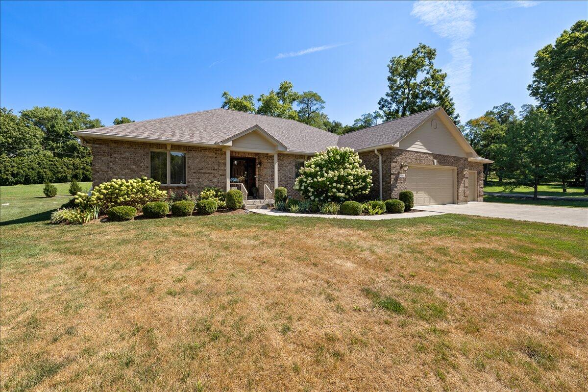 7595 Meeker Road, Dayton, Ohio 45414