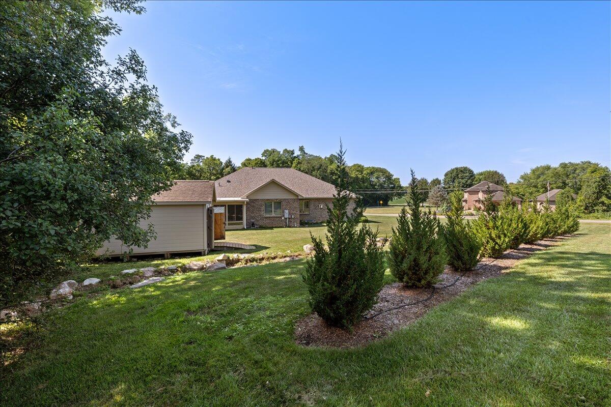 7595 Meeker Road, Dayton, Ohio 45414