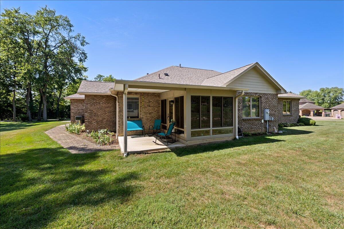 7595 Meeker Road, Dayton, Ohio 45414