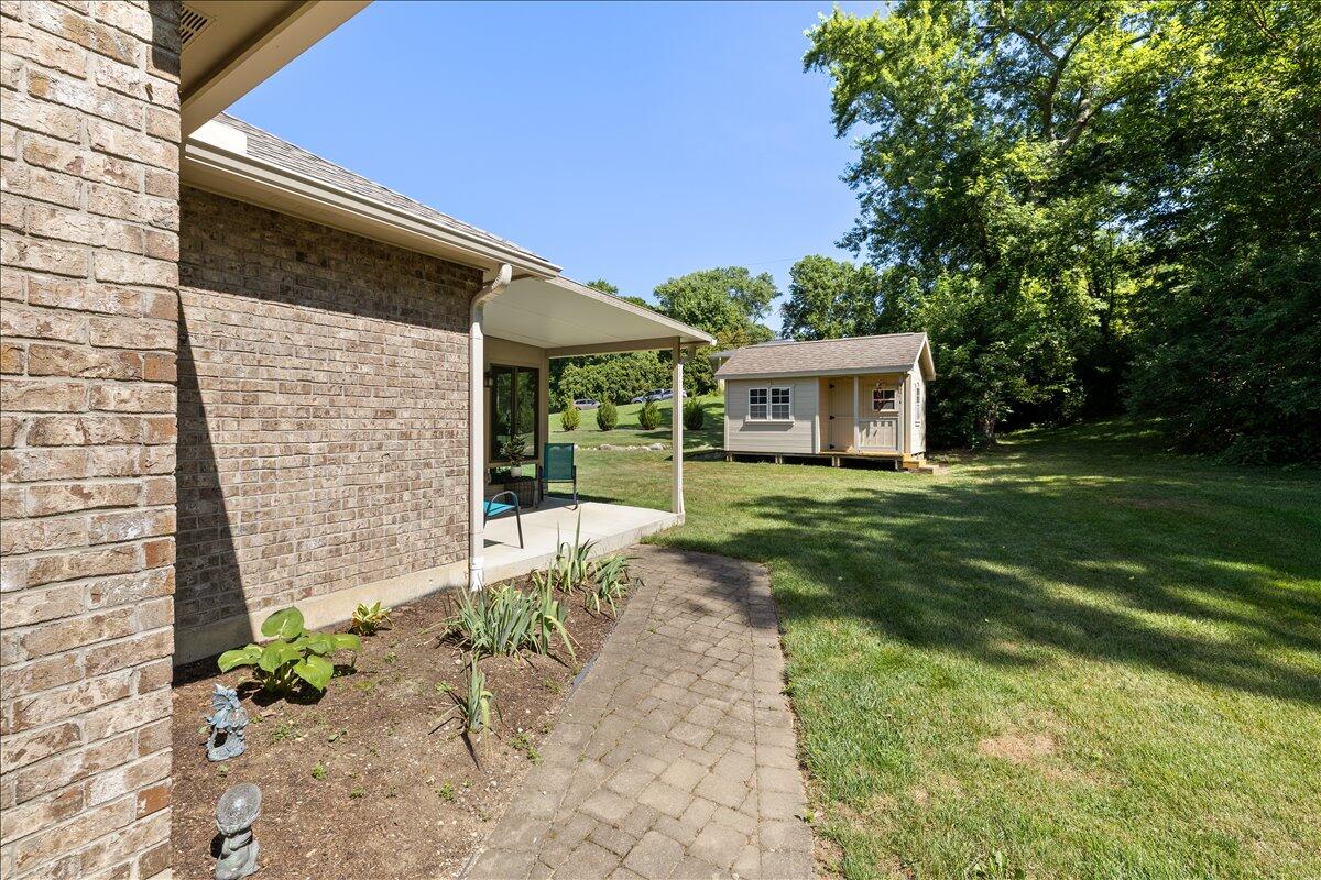 7595 Meeker Road, Dayton, Ohio 45414