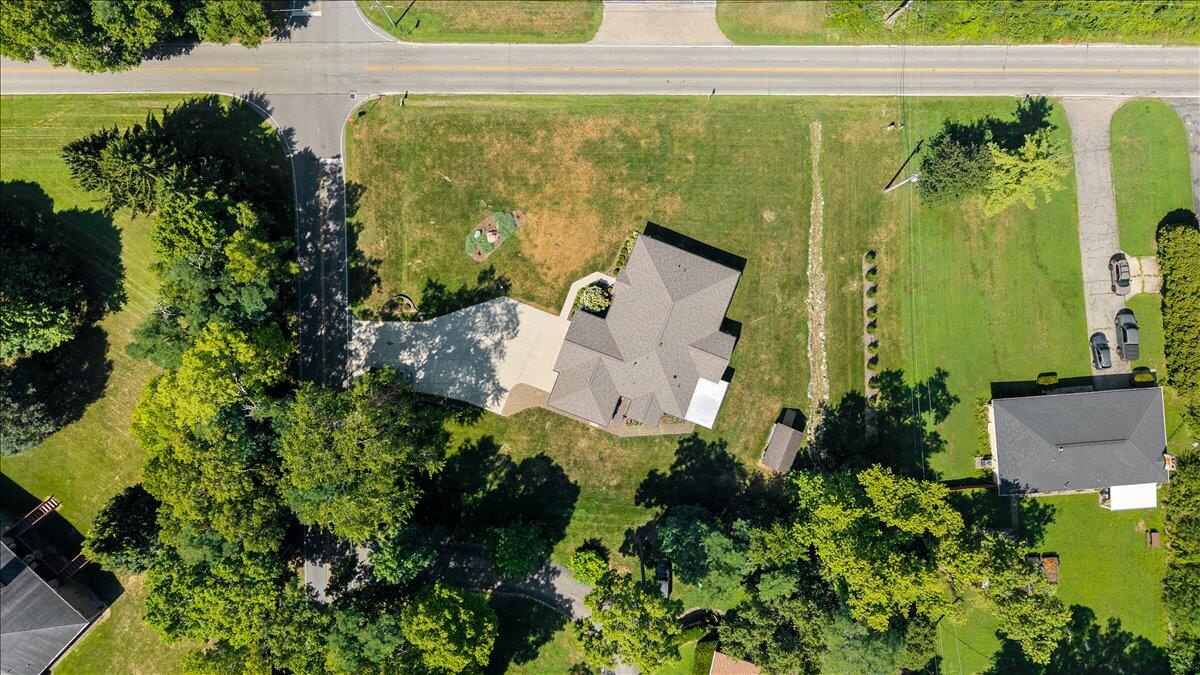 7595 Meeker Road, Dayton, Ohio 45414