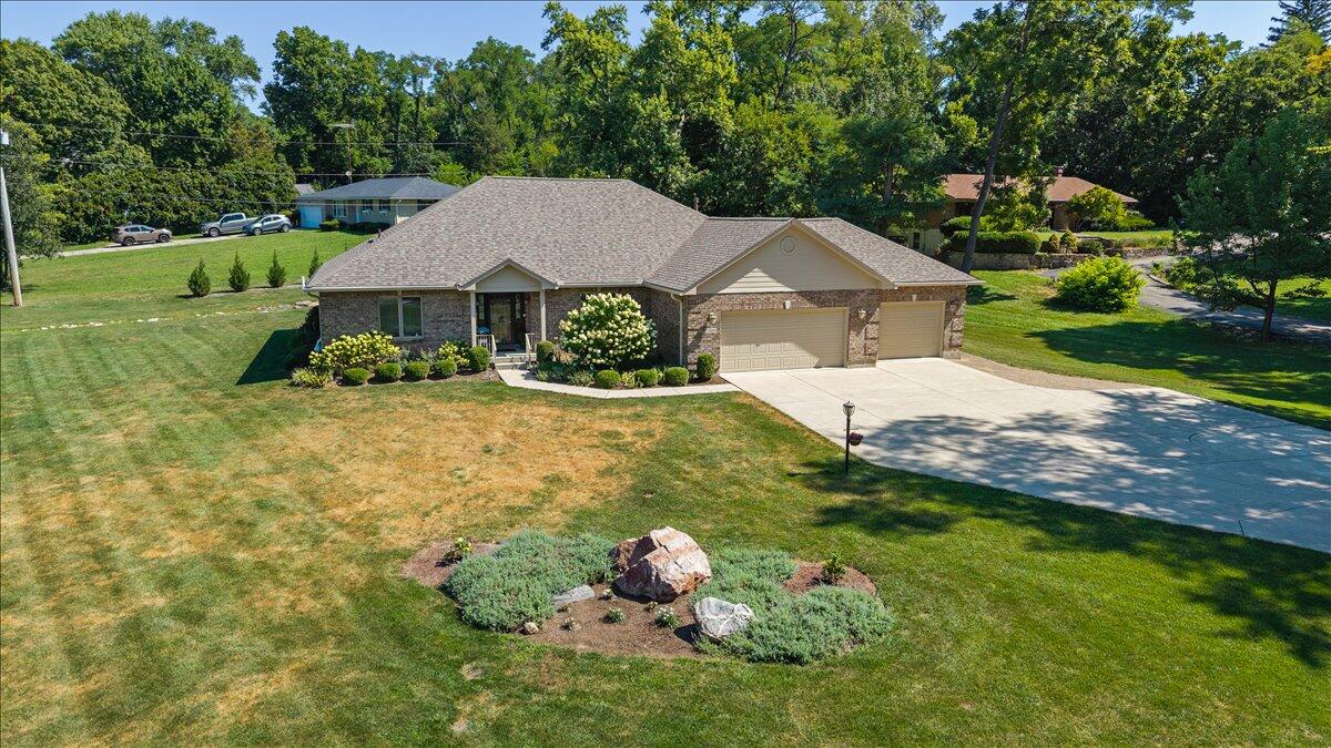 7595 Meeker Road, Dayton, Ohio 45414